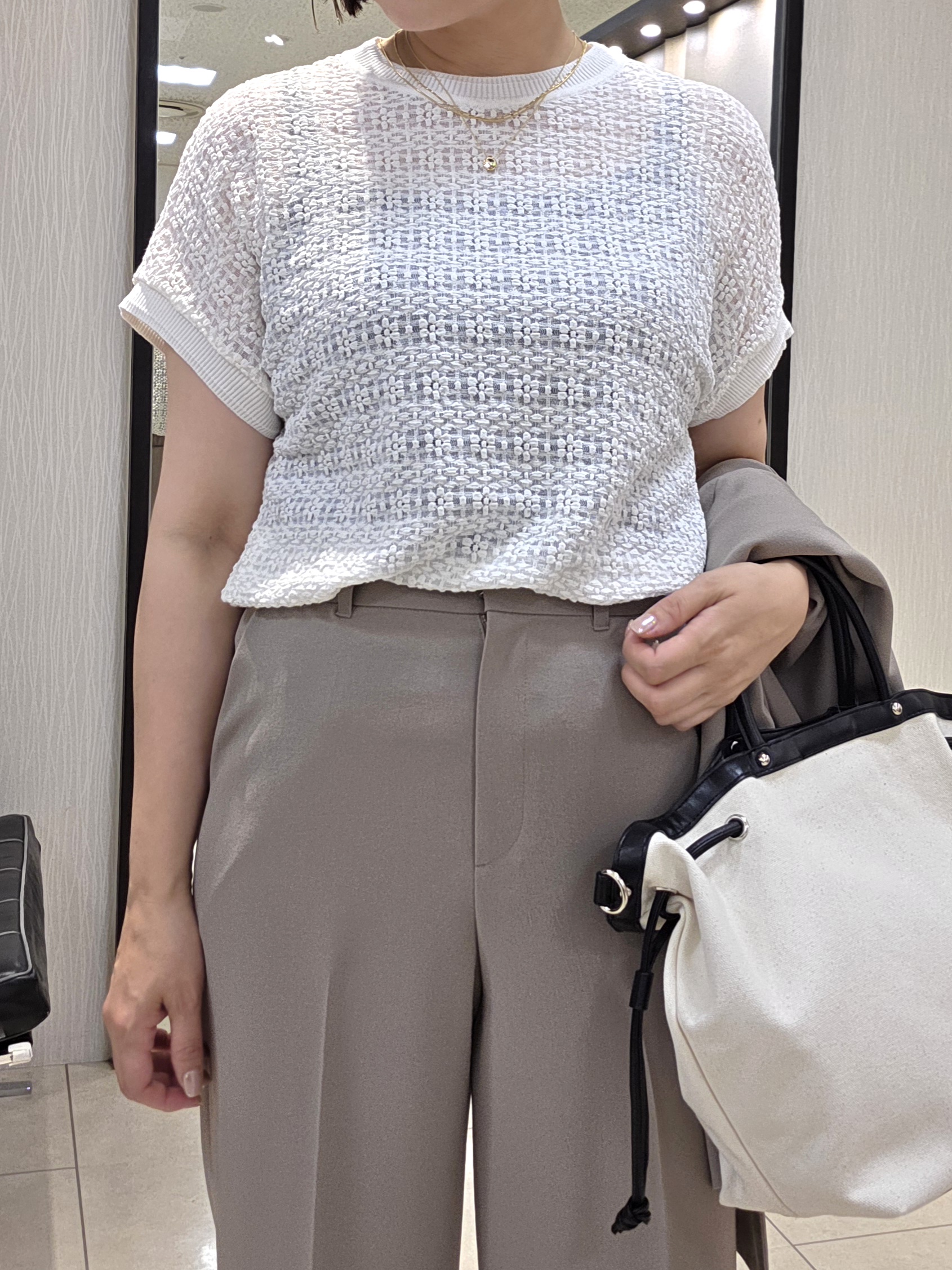 naokoさんの「UNTITLED｜【新色追加/セットアップ可】エアリー ダブルブレストジャケット」を使ったコーディネート