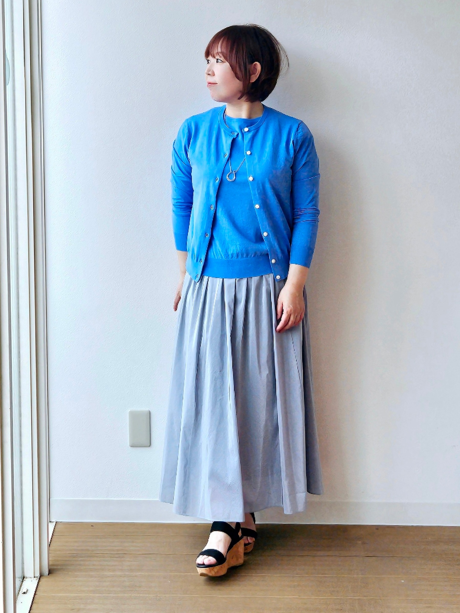 やじまさんの「UNTITLED｜◆【9色展開/アンサンブル可】コットンクルーネックカーディガン」を使ったコーディネート