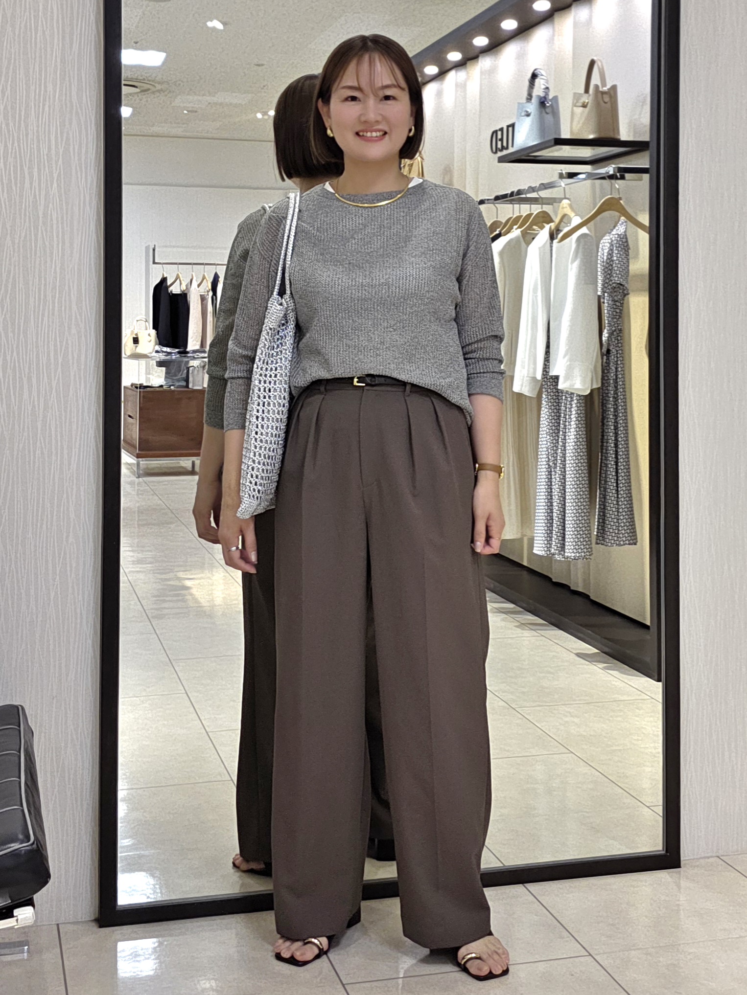 naokoさんの「UNTITLED｜◆シアーメッシュニット」を使ったコーディネート