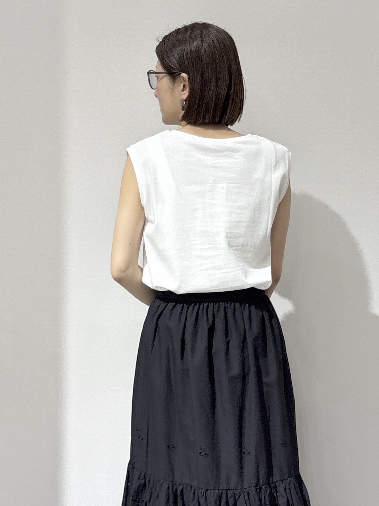 NAKAさんの「OPAQUE.CLIP｜マルチボーダーアソート ノースリーブTシャツ【洗濯機OK】」を使ったコーディネート