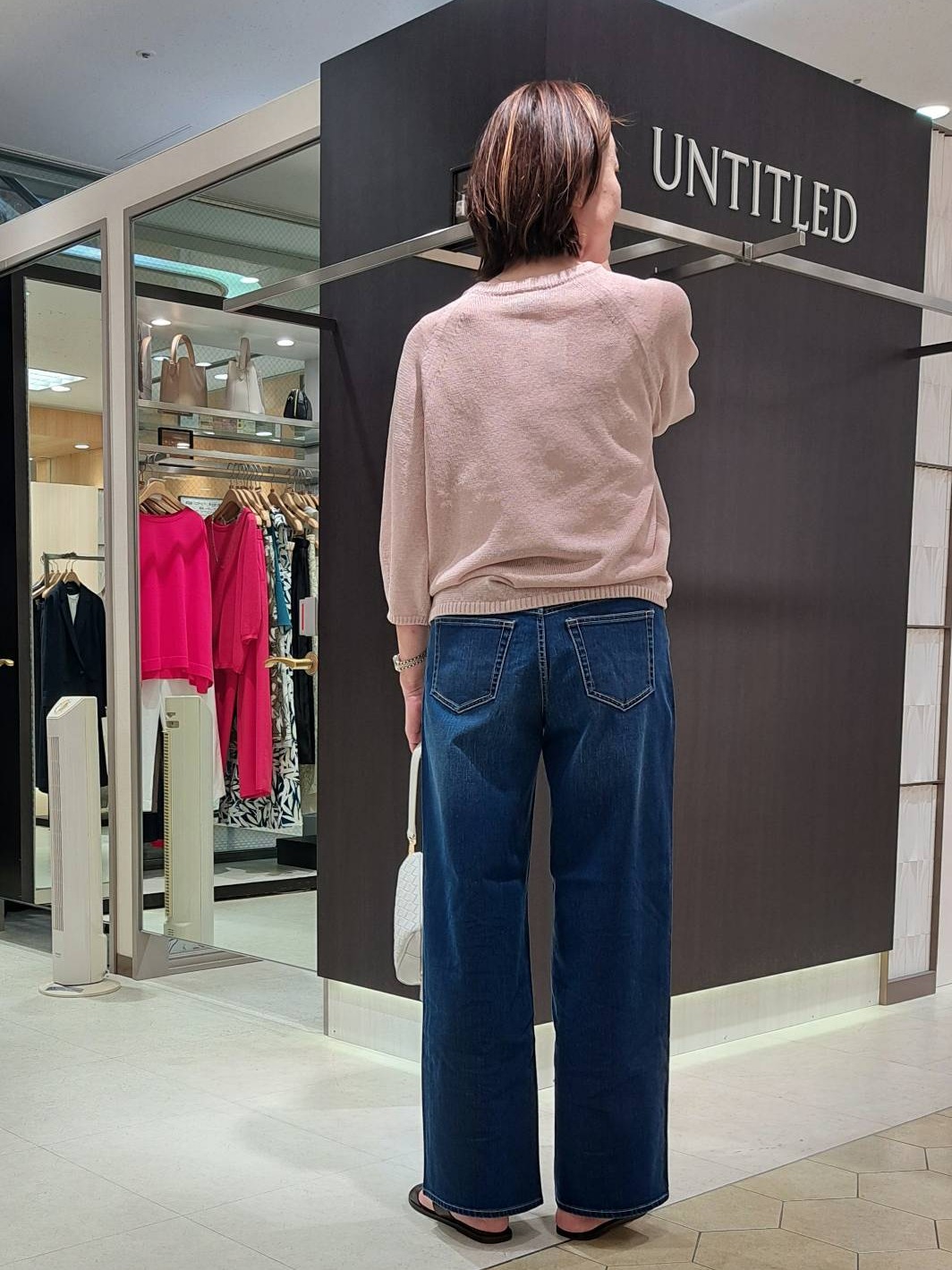 姉さんさんの「UNTITLED｜【洗える/ゆったり】クルーネックドライニット」を使ったコーディネート