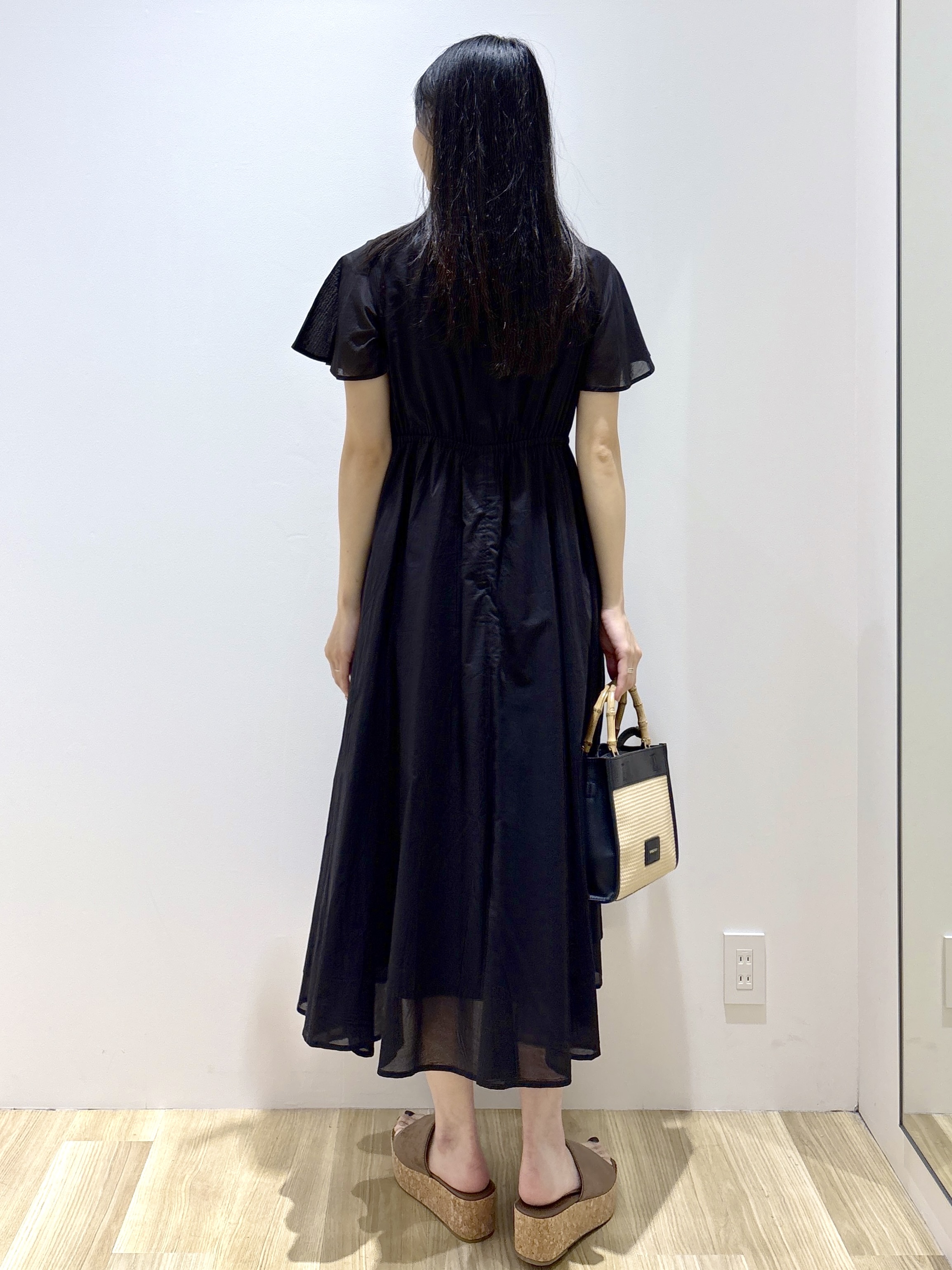 sachikoさんの「OPAQUE.CLIP｜【UV／接触冷感】Vネックリラクシーニットカーディガン《洗濯機OK／抗ピル》」を使ったコーディネート