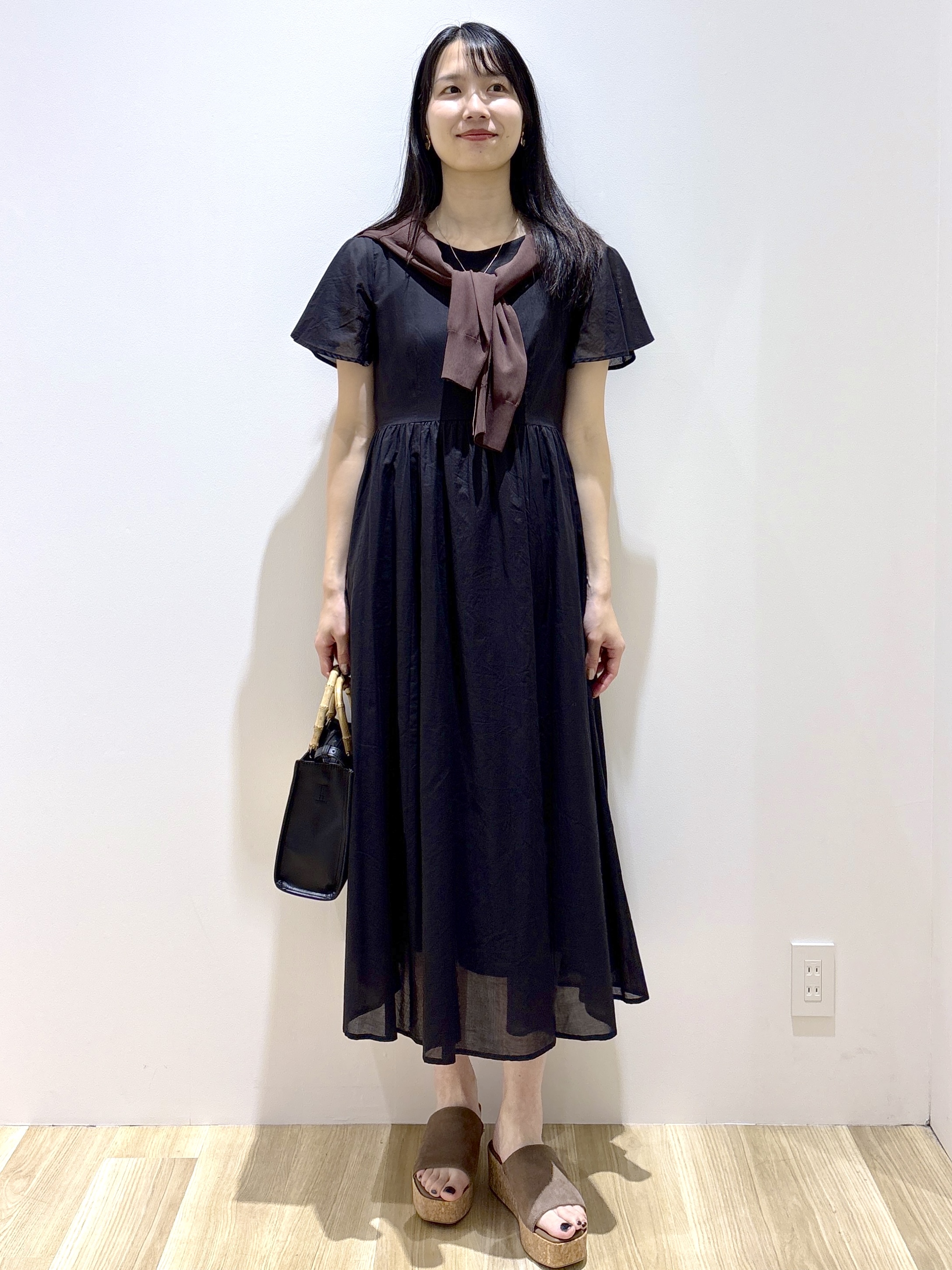 sachikoさんの「OPAQUE.CLIP｜【UV／接触冷感】Vネックリラクシーニットカーディガン《洗濯機OK／抗ピル》」を使ったコーディネート
