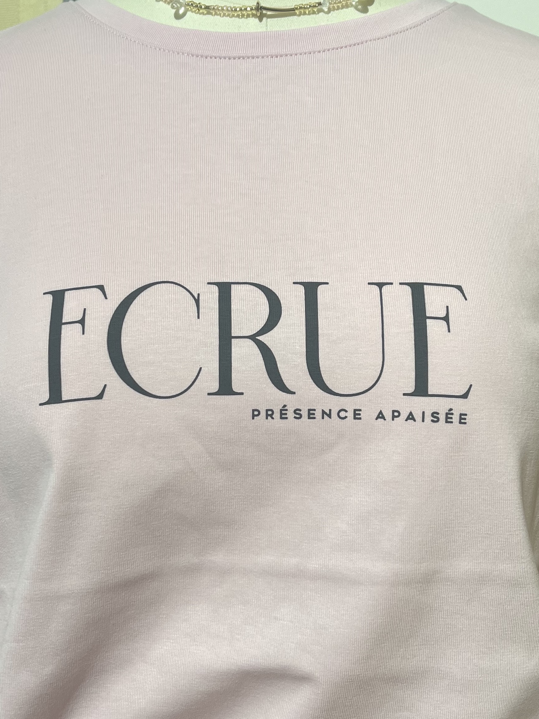 ほくとさんの「grove｜【遮熱／吸水速乾／UVカット】ベーシックロゴTシャツ」を使ったコーディネート