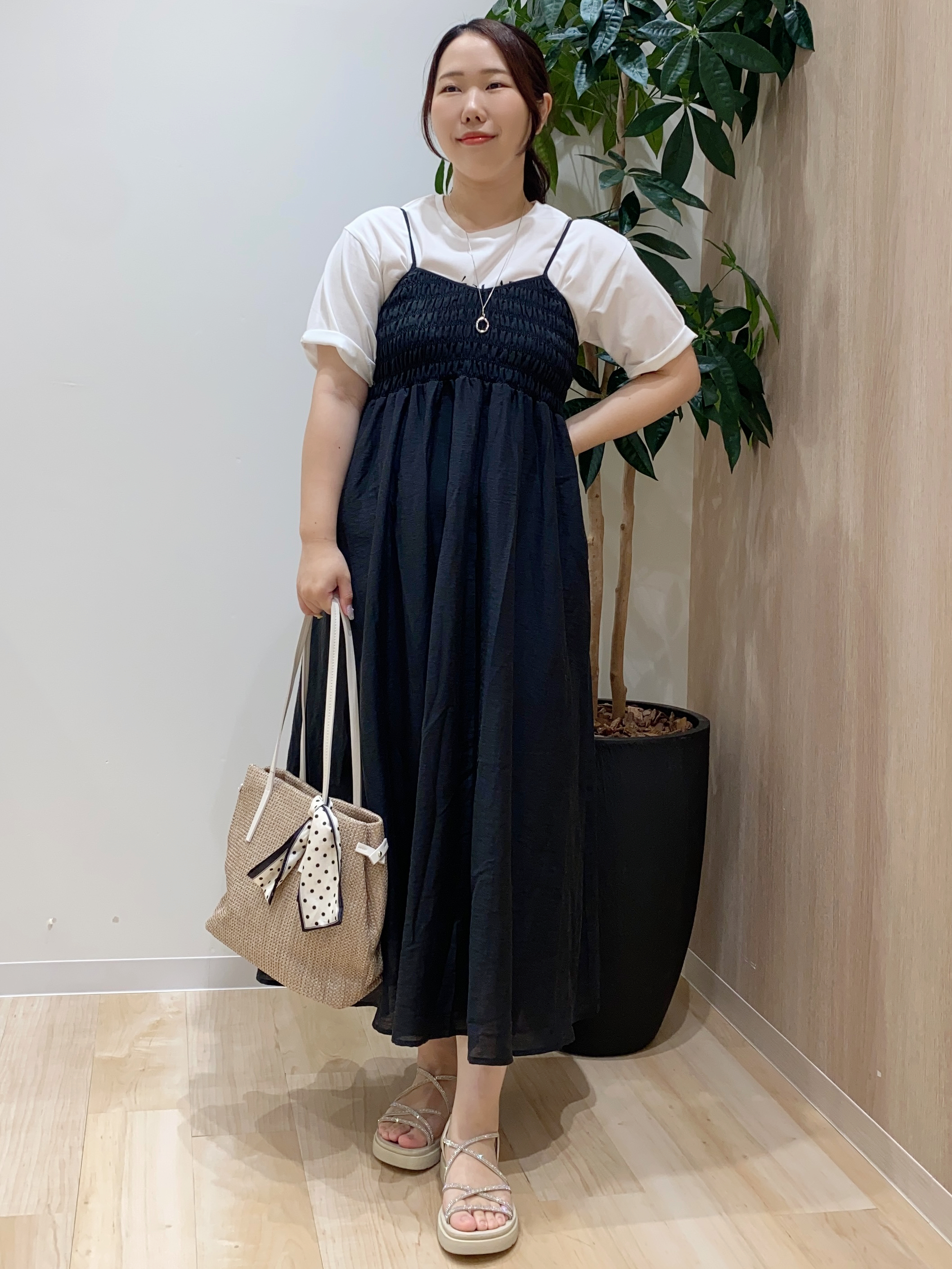 HANAさんの「grove｜【UVカット/接触冷感】プリントアソート5分袖Tシャツ」を使ったコーディネート