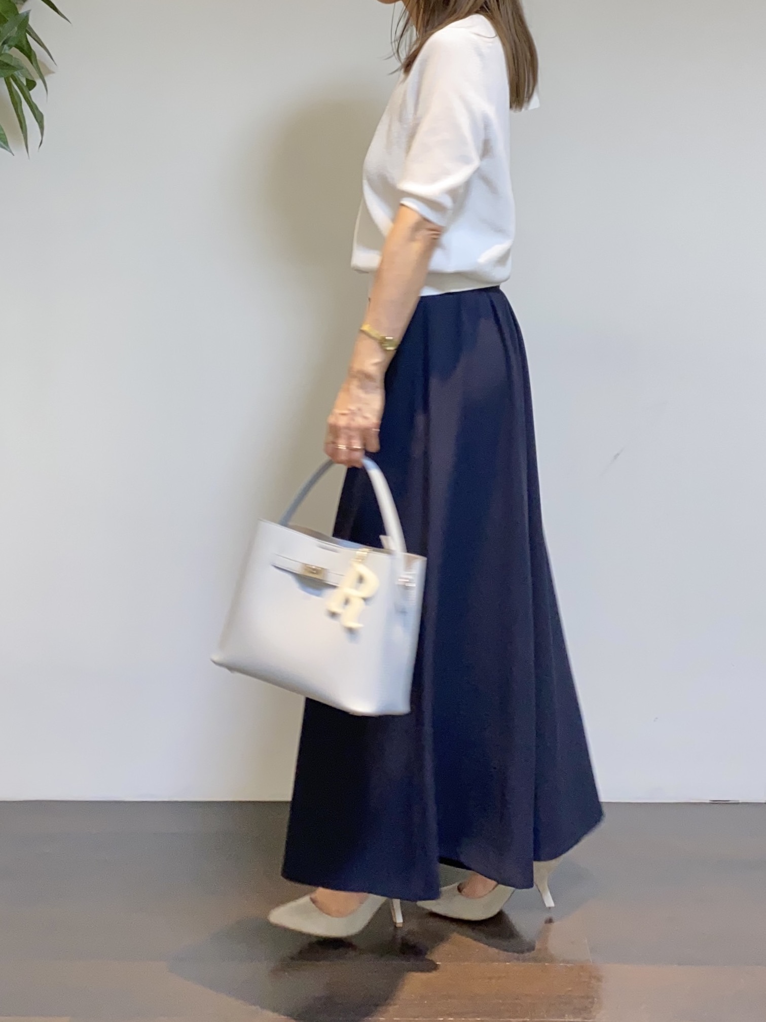 tomoさんの「UNTITLED｜◆【アンサンブル可】ラメ混クルーネックカーディガン」を使ったコーディネート
