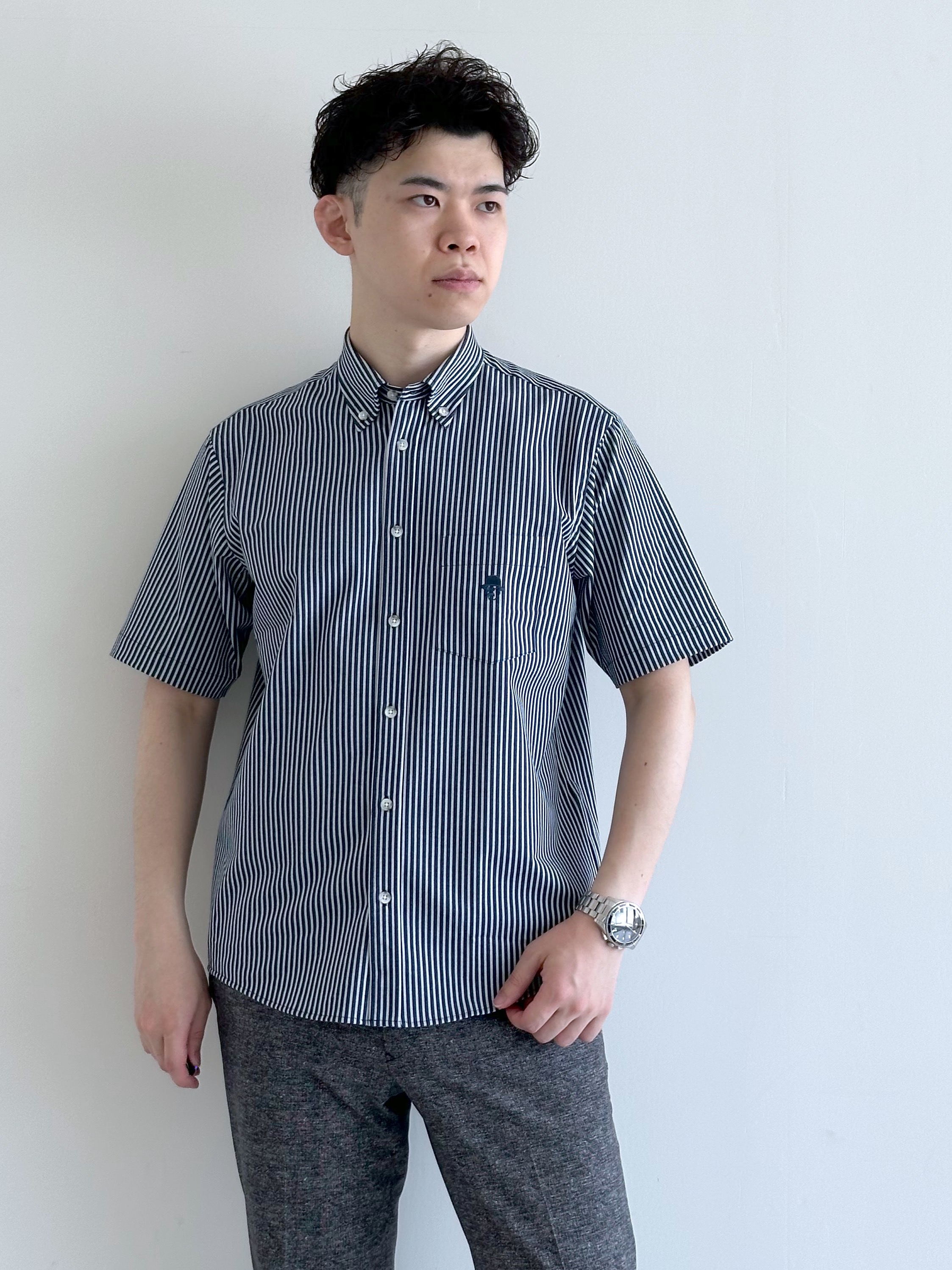 イッシーさんの「TAKEO KIKUCHI｜【抗菌防臭】COOL DOTS（R）ドビープリント ジャケット」を使ったコーディネート
