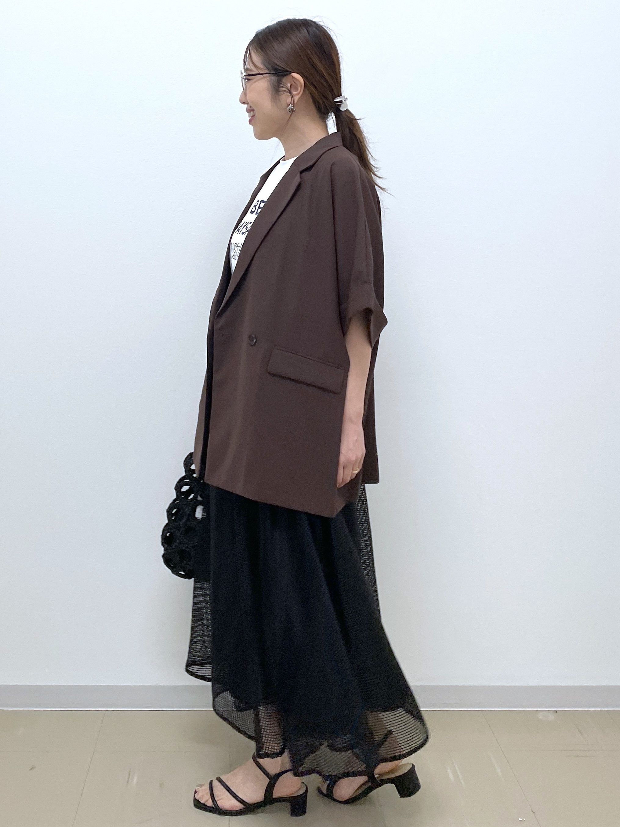 Akiさんの「OPAQUE.CLIP｜【接触冷感／吸水速乾／防シワ】リネンライクテーラードジャケット《洗濯機OK》」を使ったコーディネート