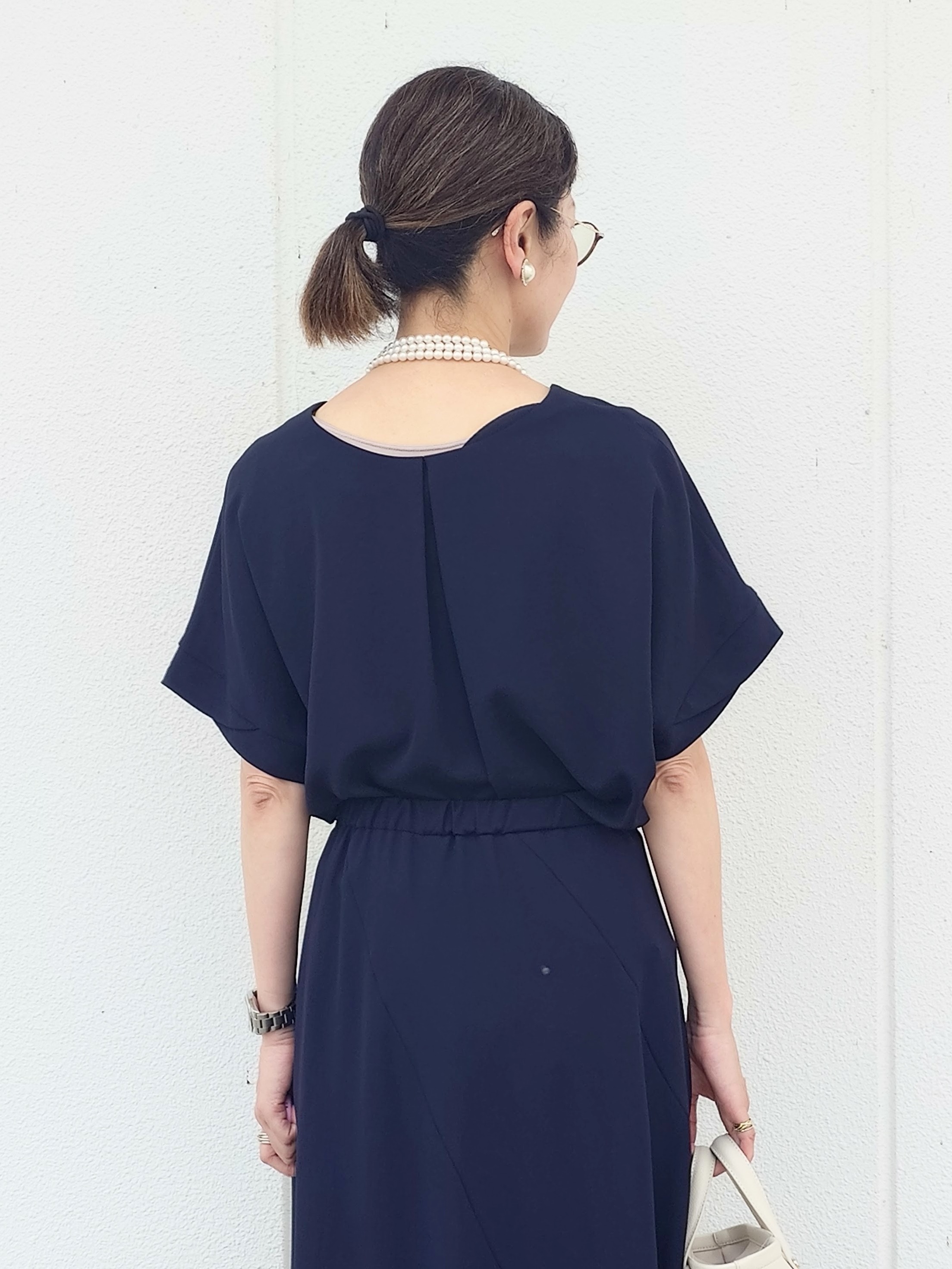 MUTSUKOさんの「UNTITLED｜【セットアップ可/UVカット/前後2WAY】リラクシーフレンチスリーブブラウス」を使ったコーディネート