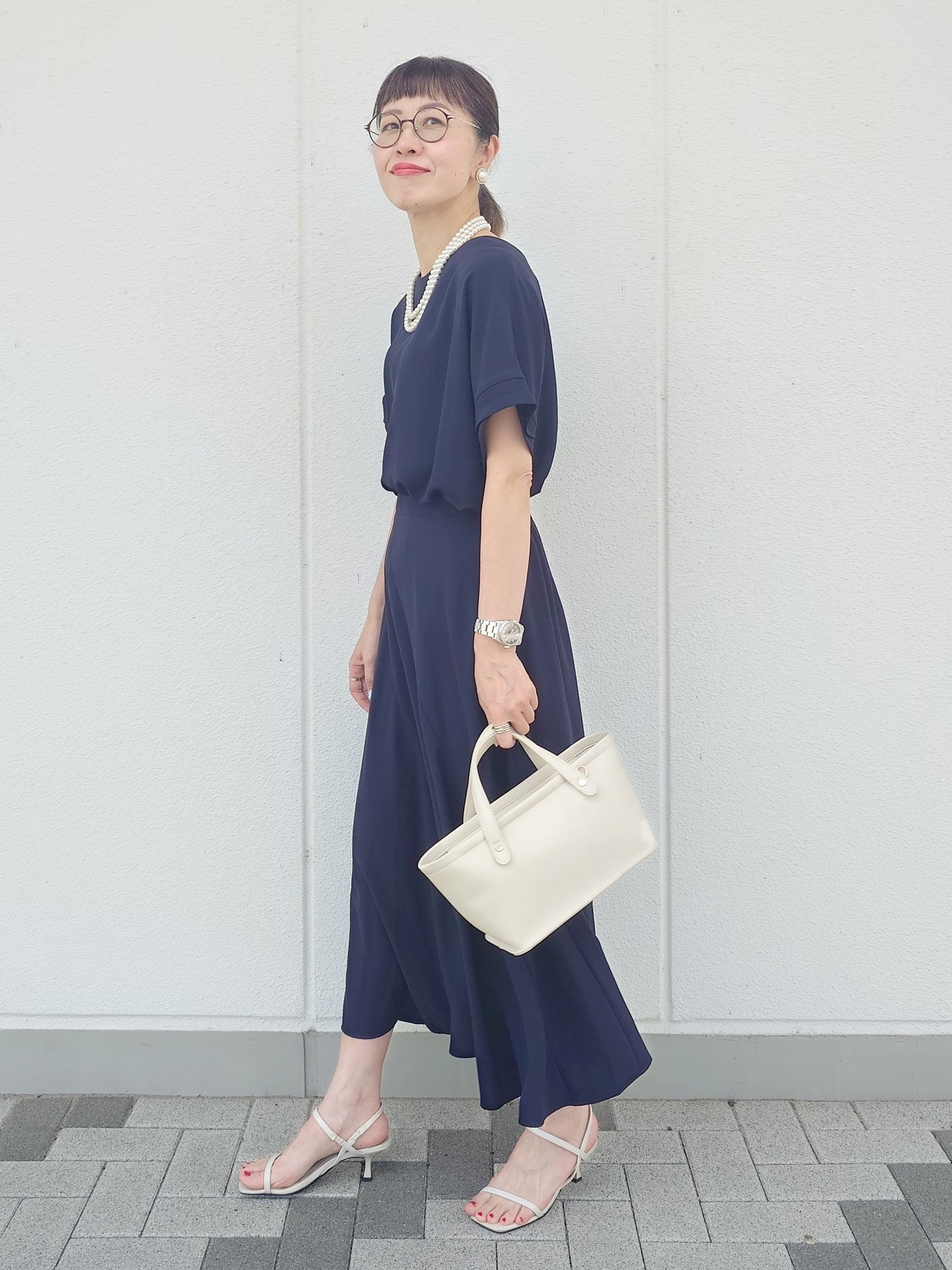 MUTSUKOさんの「UNTITLED｜【セットアップ可/UVカット/前後2WAY】リラクシーフレンチスリーブブラウス」を使ったコーディネート