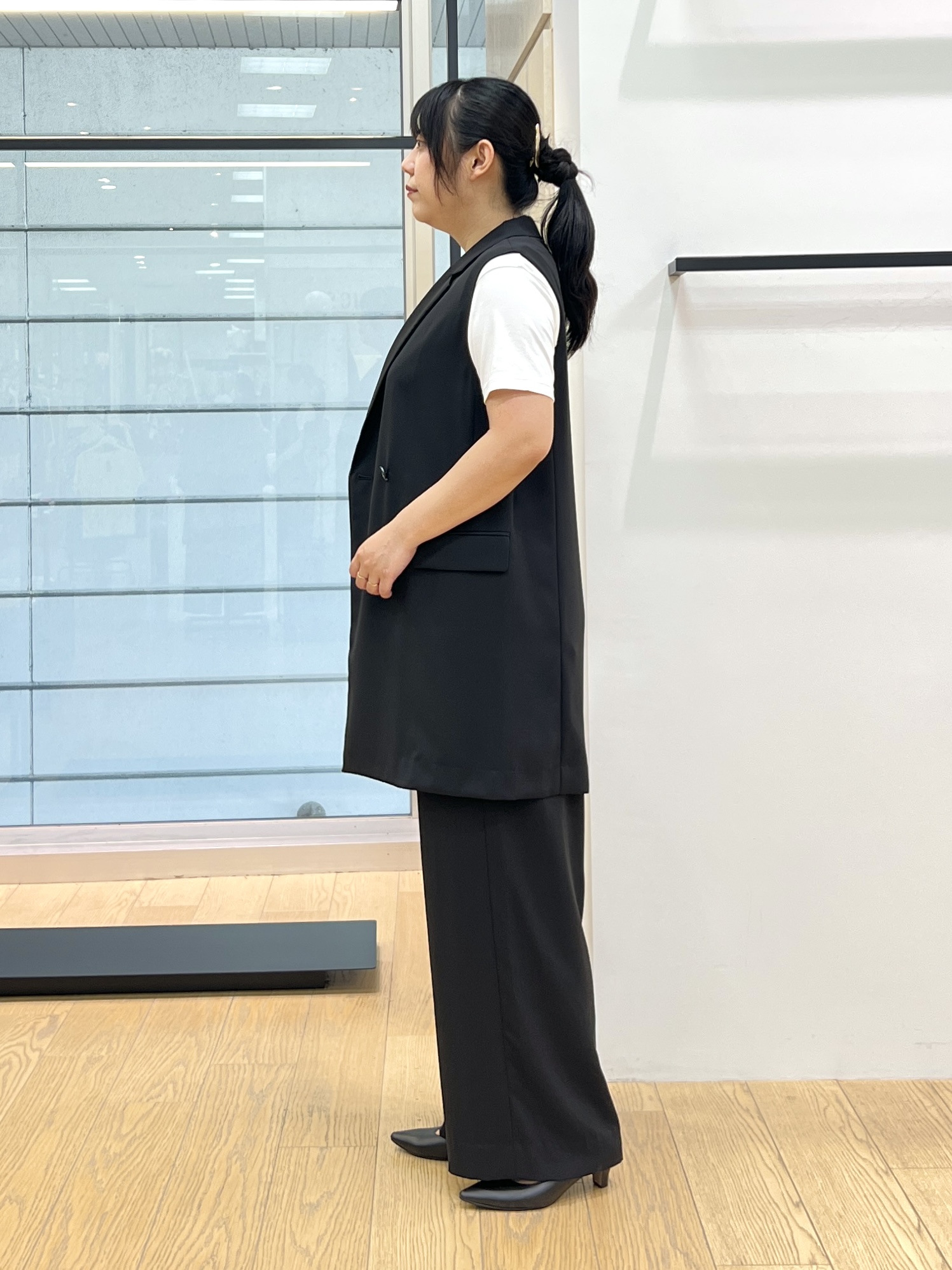 shimaさんの「INDIVI｜【接触冷感／透湿／着る日傘】颯爽ジレジャケット」を使ったコーディネート