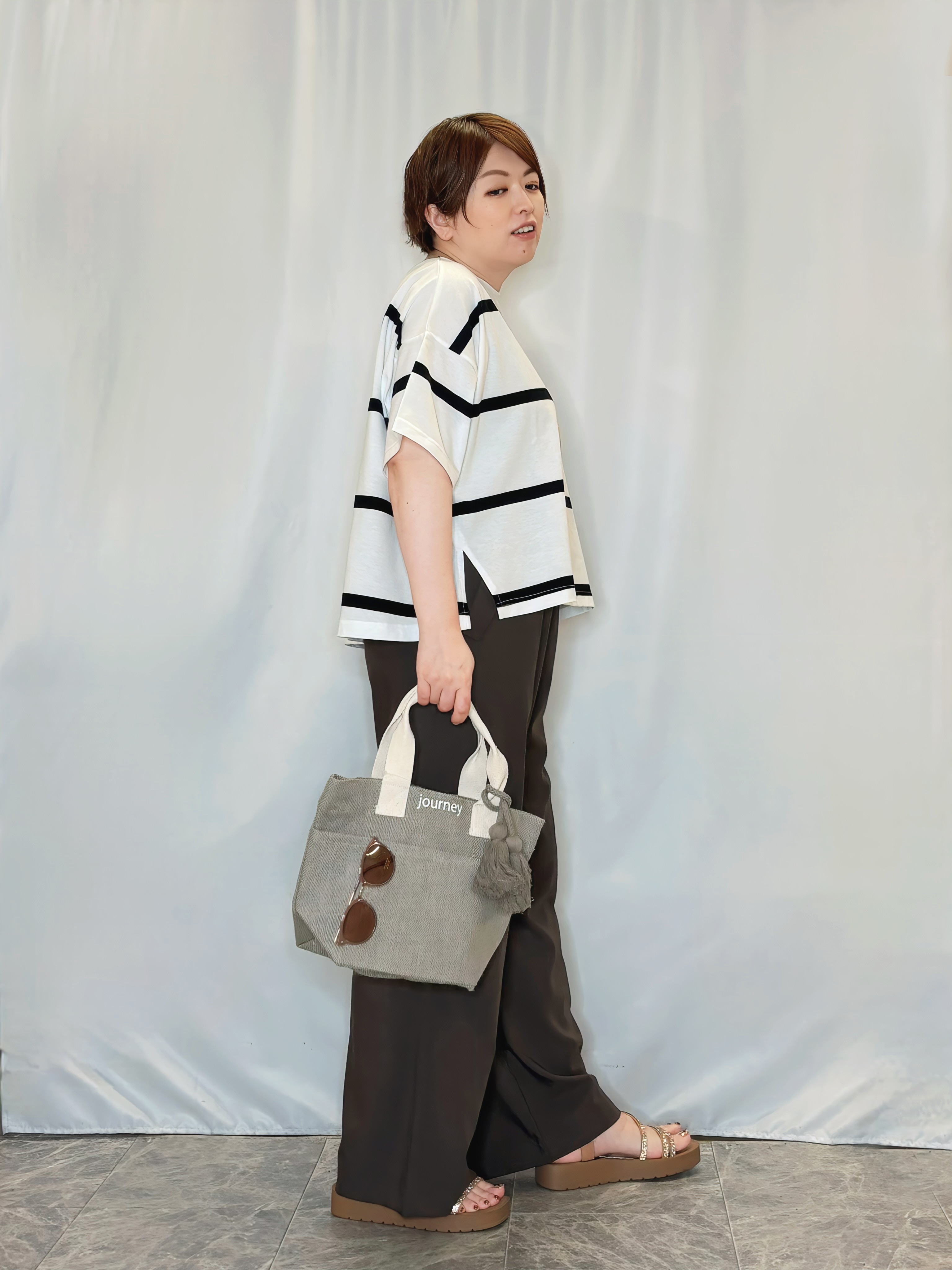 たみさんの「SHOO･LA･RUE｜【S-LL】涼しげで爽やか 太ボーダー斜め切り替えTシャツ」を使ったコーディネート