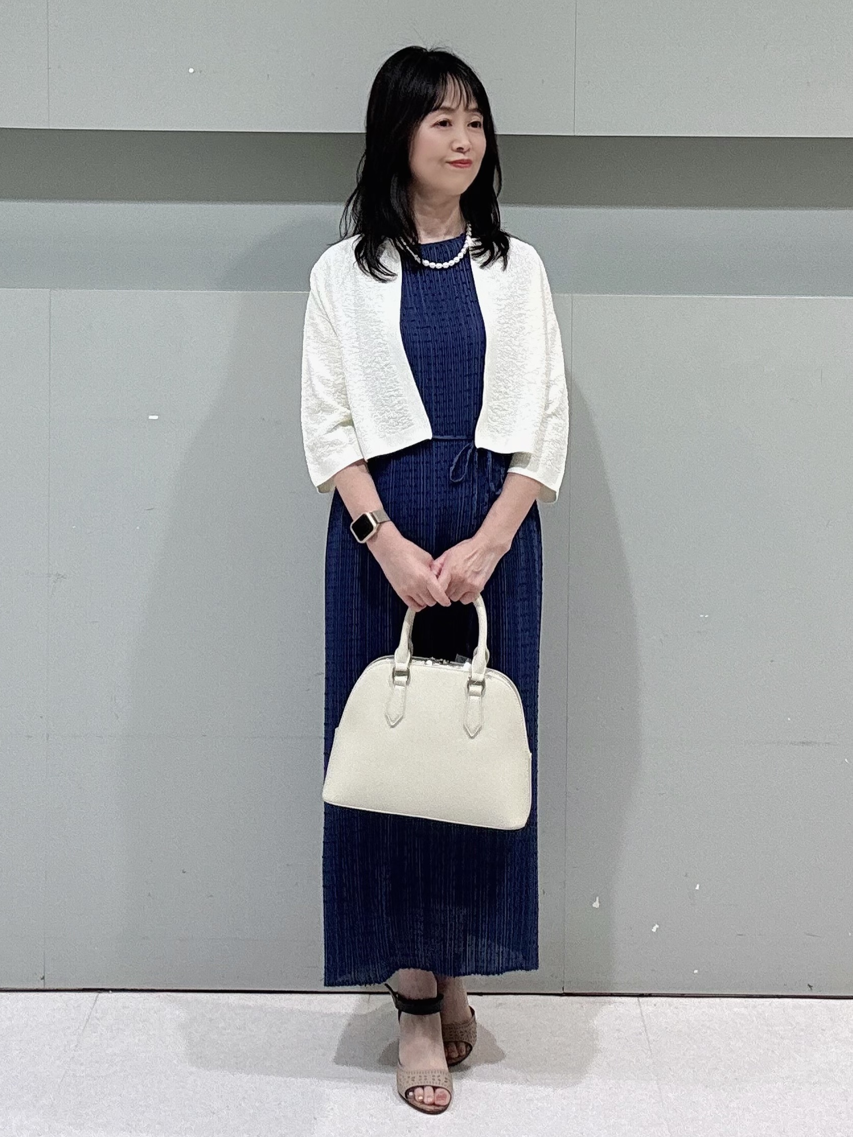 makiさんの「UNTITLED｜◆【ストレッチ性/洗える】短丈ニットカーディガン」を使ったコーディネート