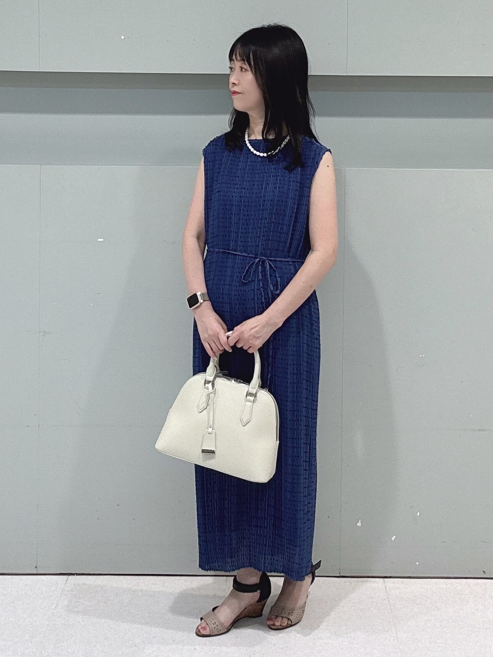 makiさんの「UNTITLED｜◆【ストレッチ性/洗える】短丈ニットカーディガン」を使ったコーディネート