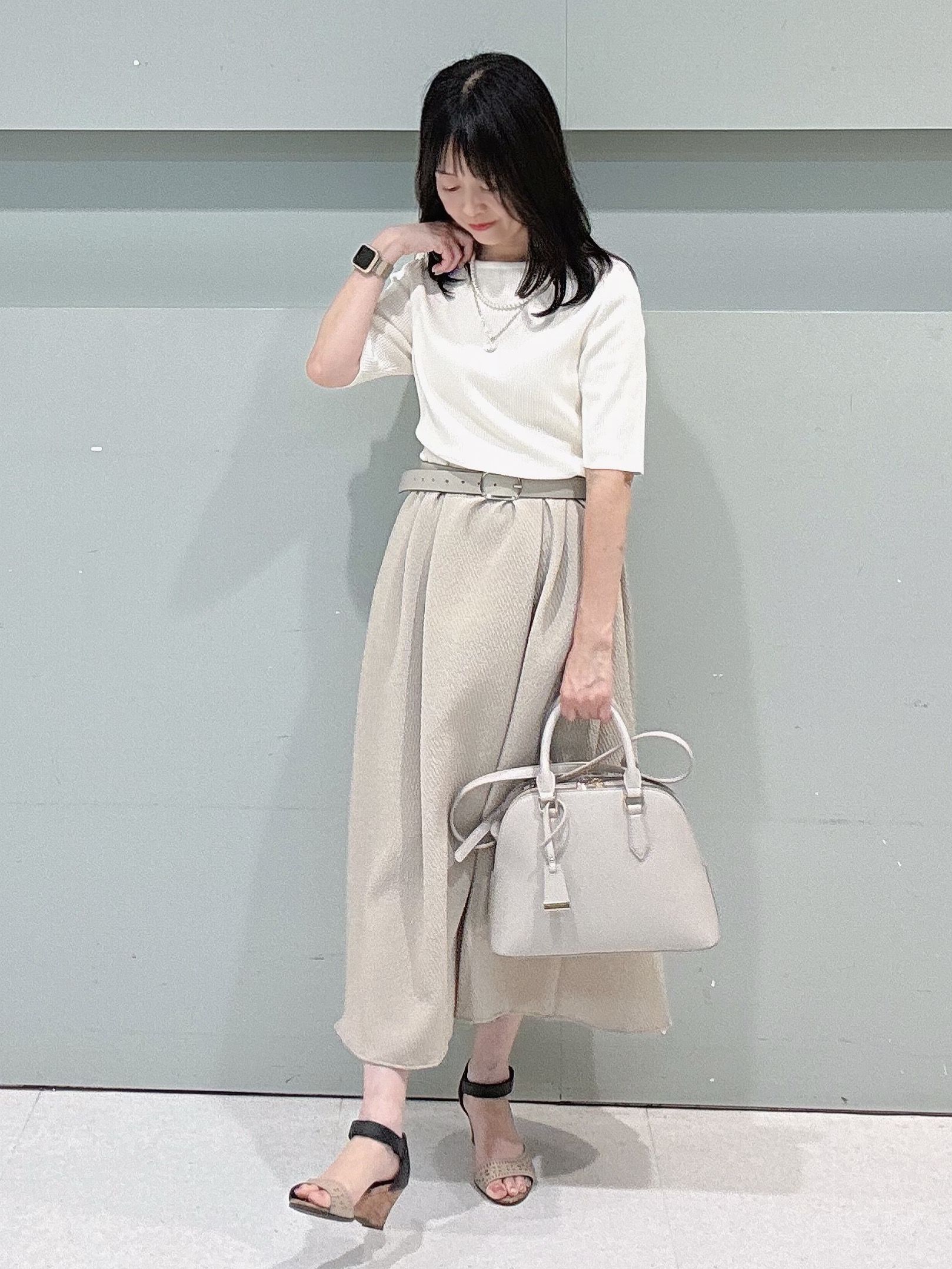 makiさんの「UNTITLED｜◆【一枚でサマ見え】ニットドッキングジャガードワンピース」を使ったコーディネート