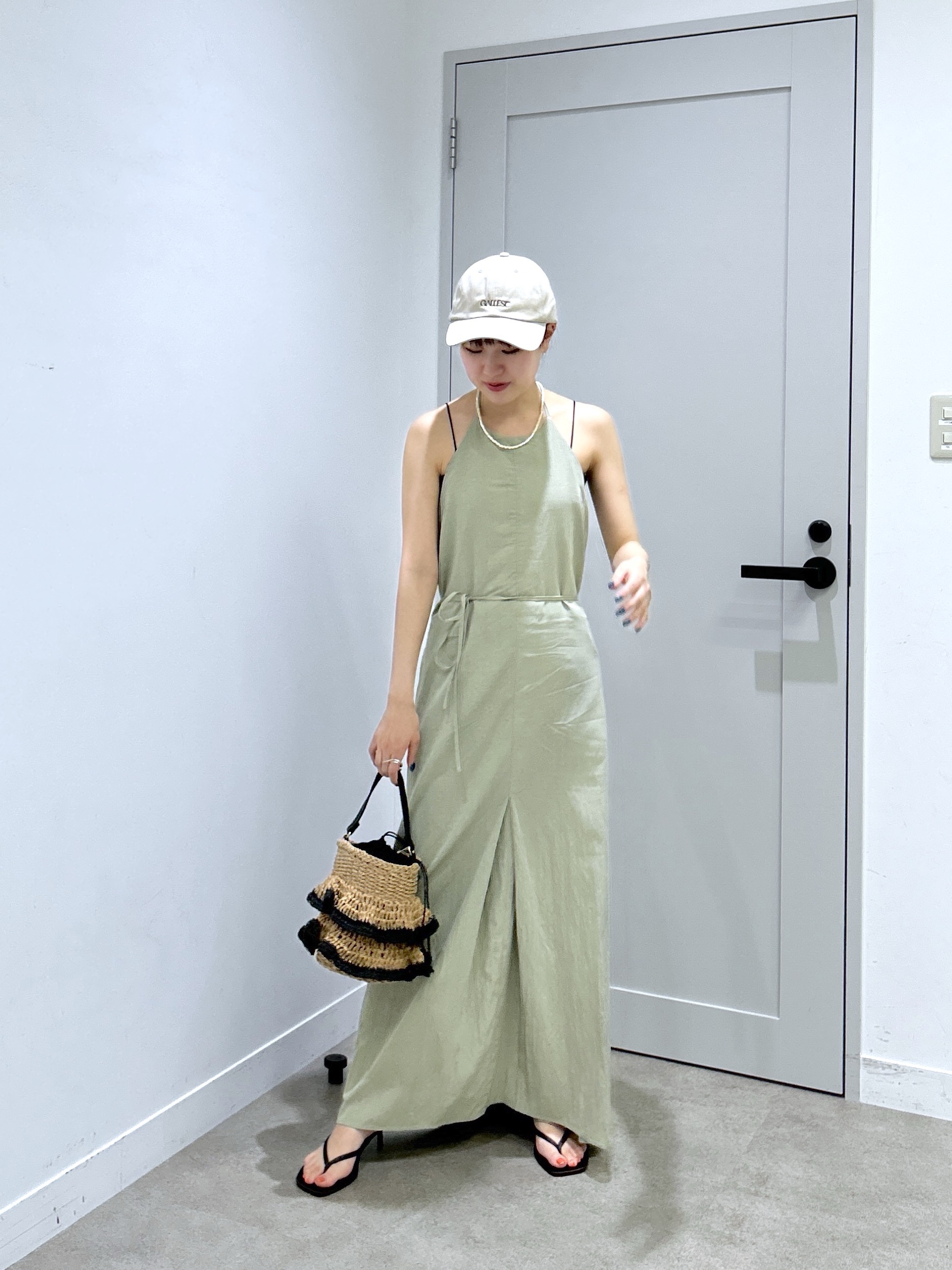 Renoさんの「INDIVI｜立体フリル編みバッグ」を使ったコーディネート
