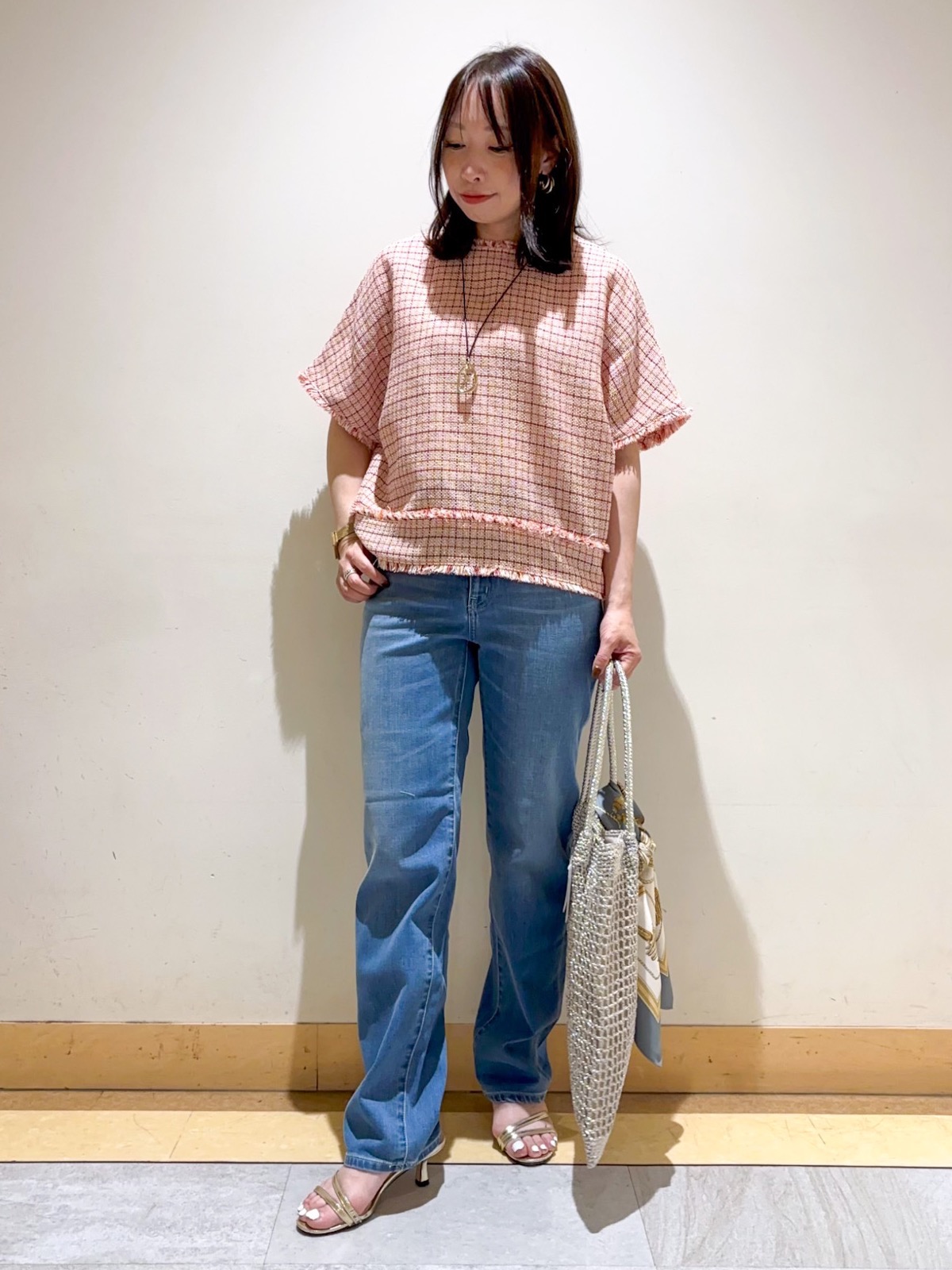 sattoさんの「UNTITLED｜◆ファンシーツイードブラウス」を使ったコーディネート