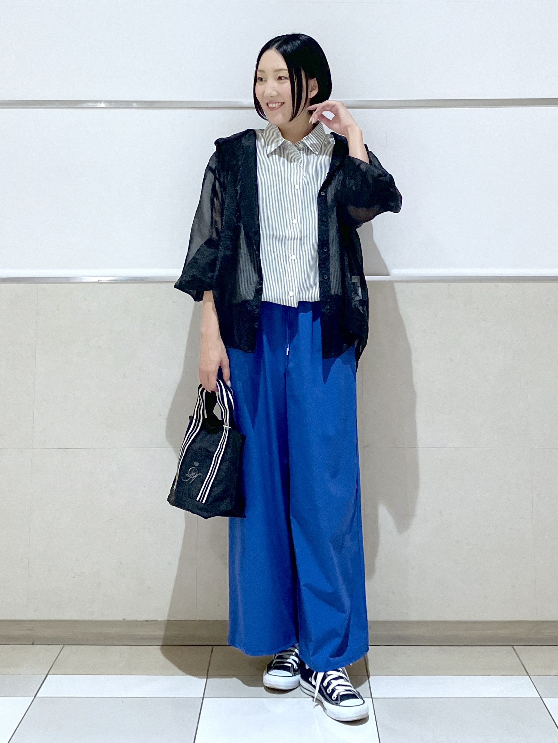 eriko さんの「Dessin｜リネンブレンド フレンチスリーブドロストシャツ」を使ったコーディネート