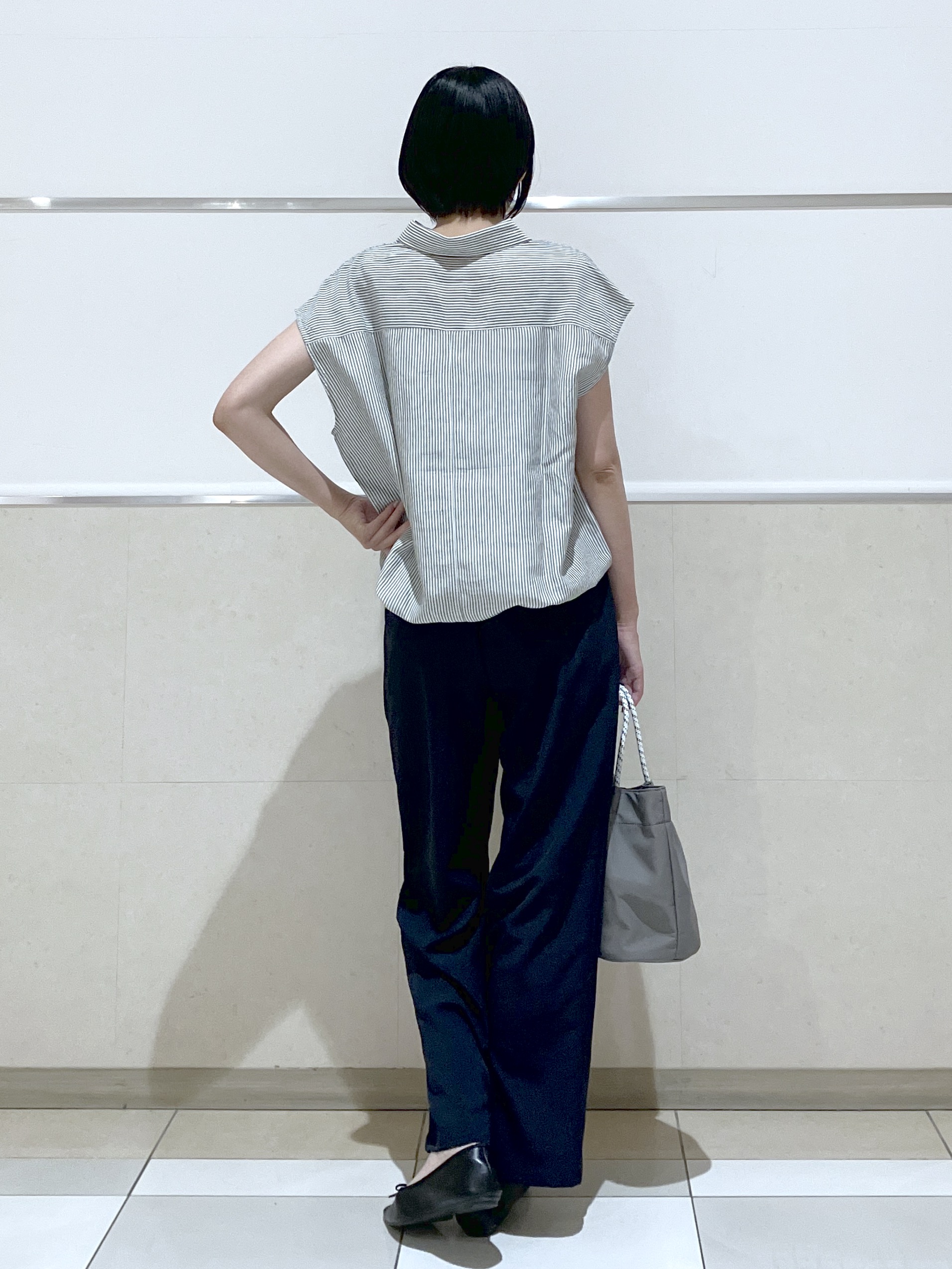 eriko さんの「Dessin｜リネンブレンド フレンチスリーブドロストシャツ」を使ったコーディネート