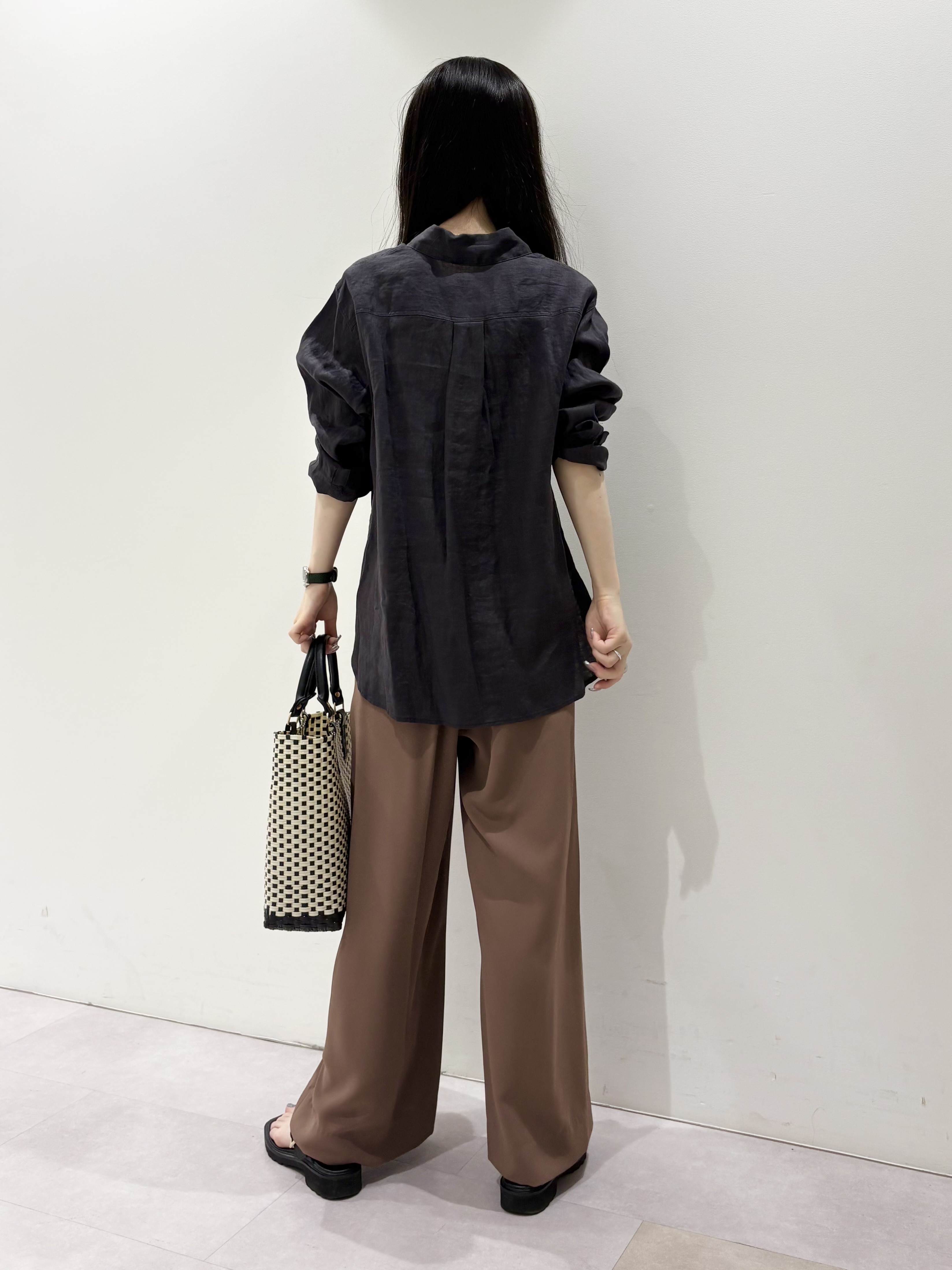 KEIKOさんの「INDIVI｜【接触冷感／透湿／着る日傘】ノーカラージャケット」を使ったコーディネート