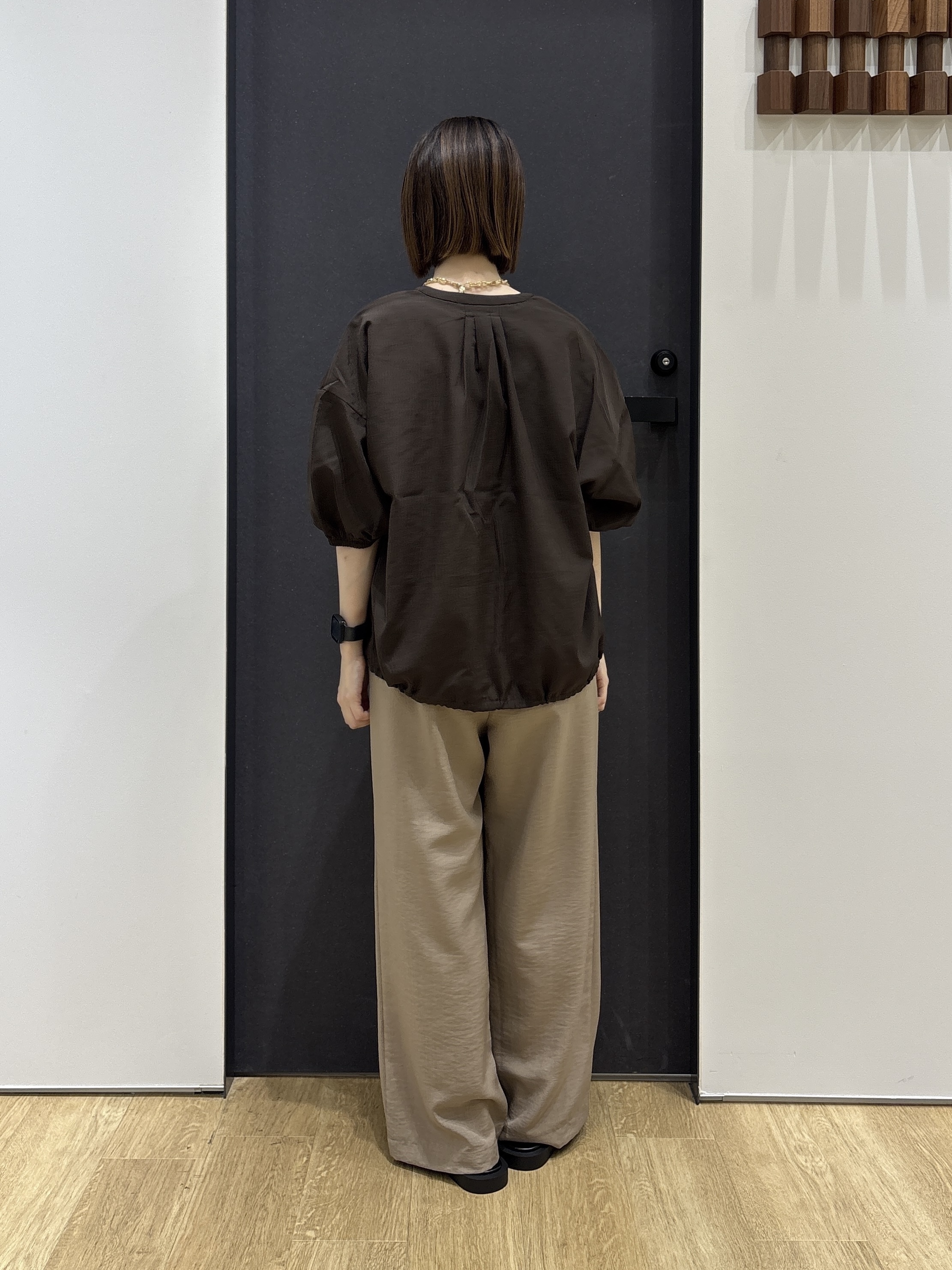 risaさんの「Dessin｜【高通気/セットアップ可】ハーフスリーブドロストシャツブラウス」を使ったコーディネート