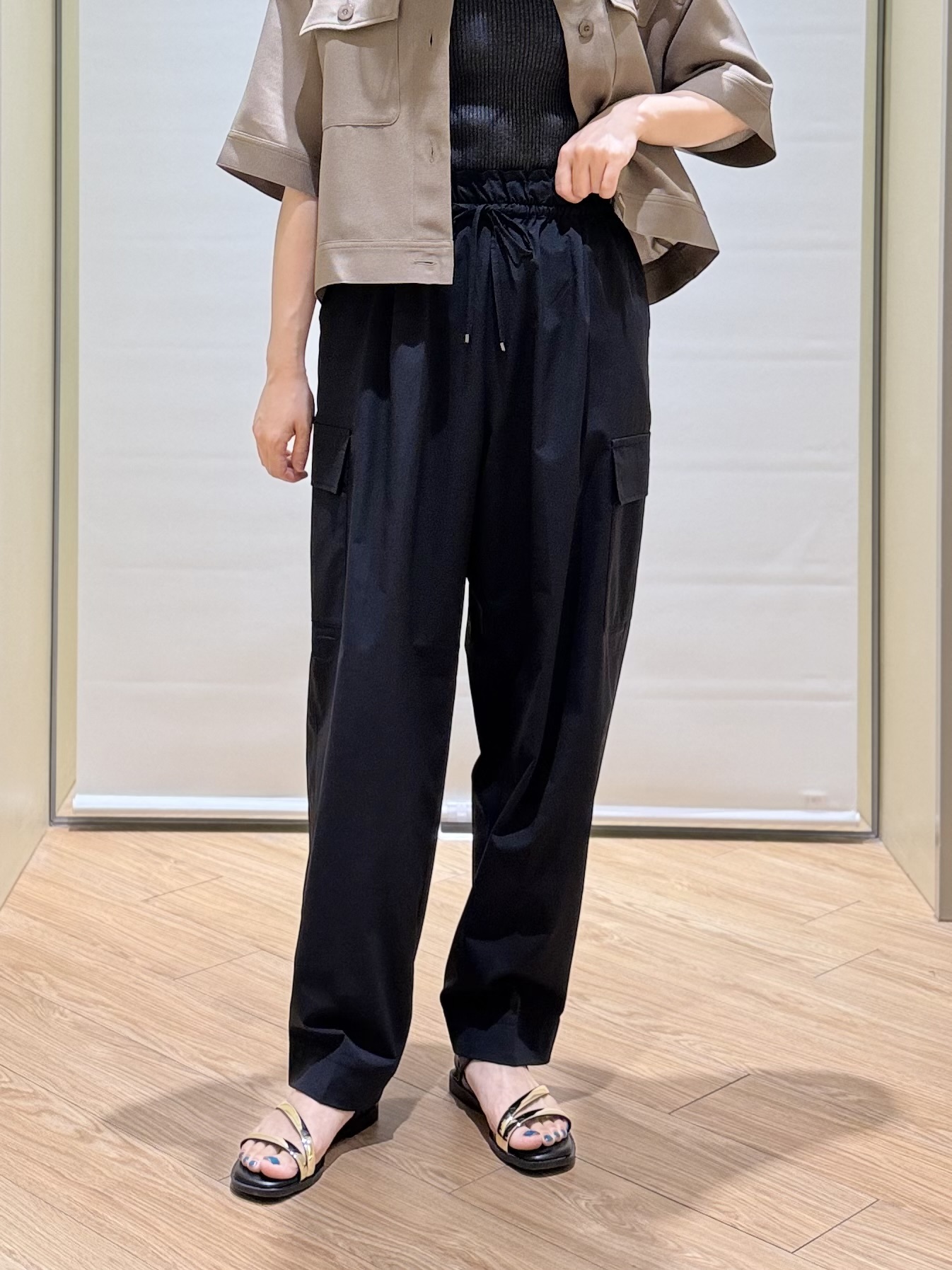 あんりさんの「grove｜【吸水速乾・通気性・洗える】衿付きハーフジャケット」を使ったコーディネート