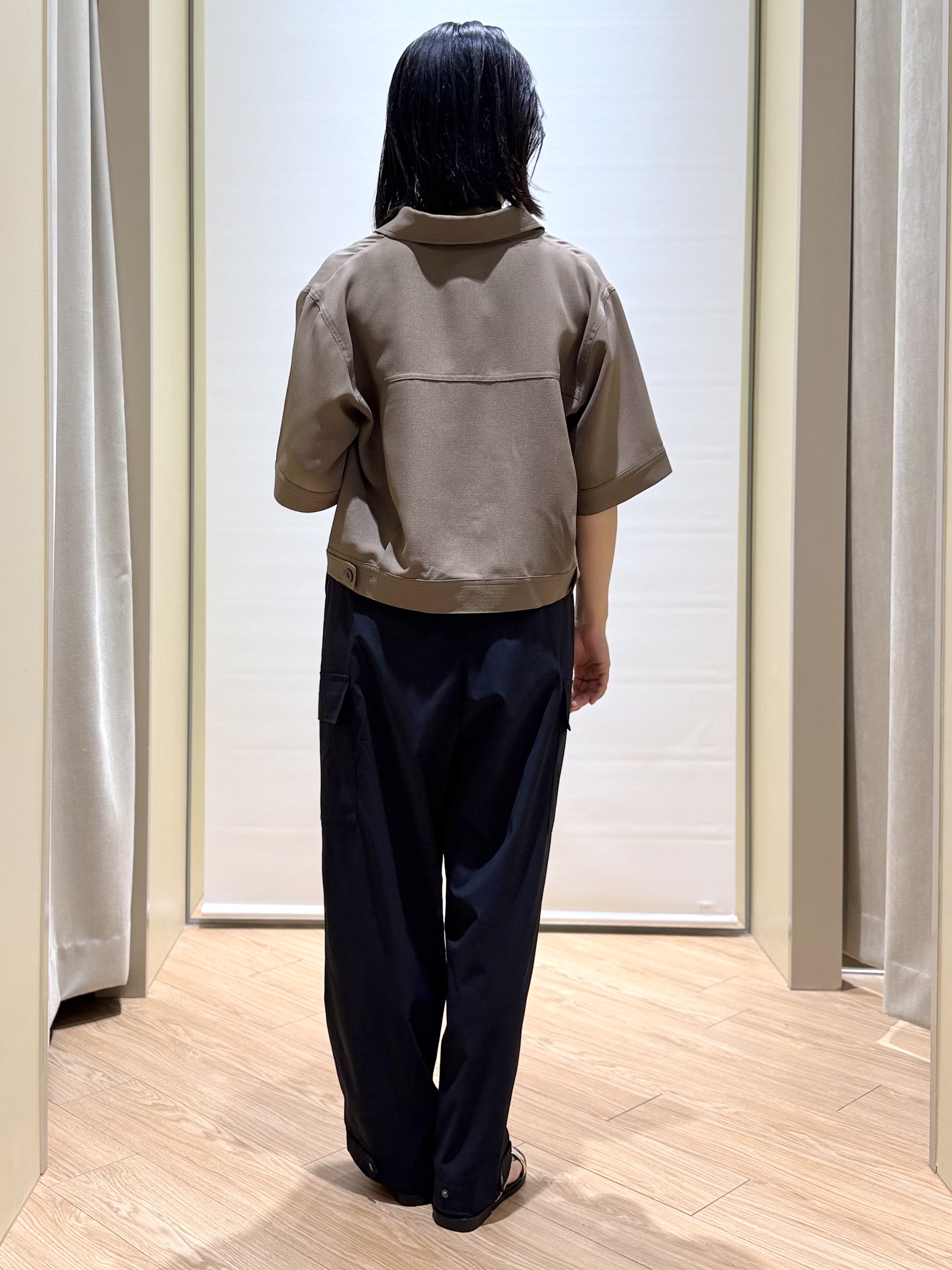 あんりさんの「grove｜【吸水速乾・通気性・洗える】衿付きハーフジャケット」を使ったコーディネート