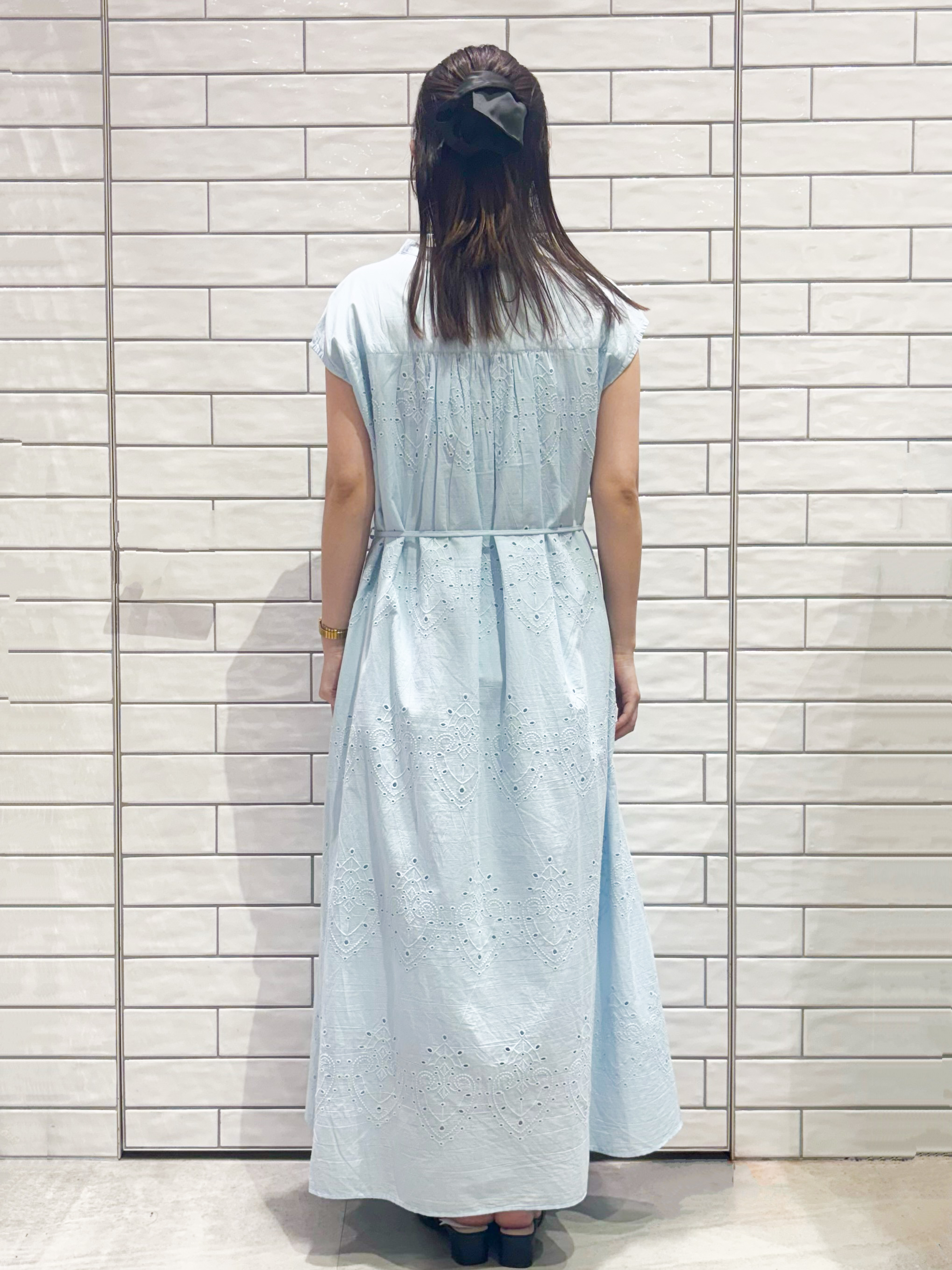 ranさんの「OPAQUE.CLIP｜【FRUIT OF THE LOOM／フルーツオブザルーム】カップ付きキャミソール」を使ったコーディネート