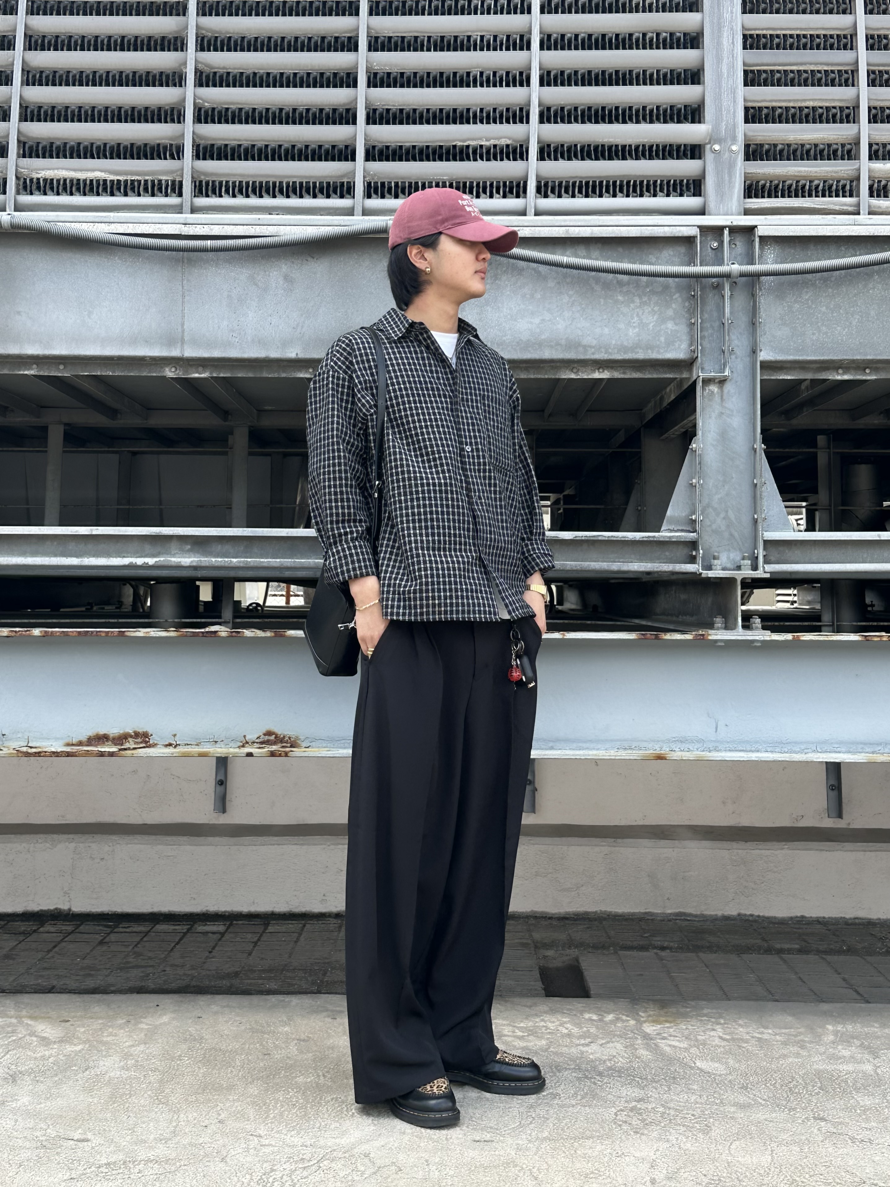 KOHEIさんの「tk.TAKEO KIKUCHI｜バギースラックス」を使ったコーディネート
