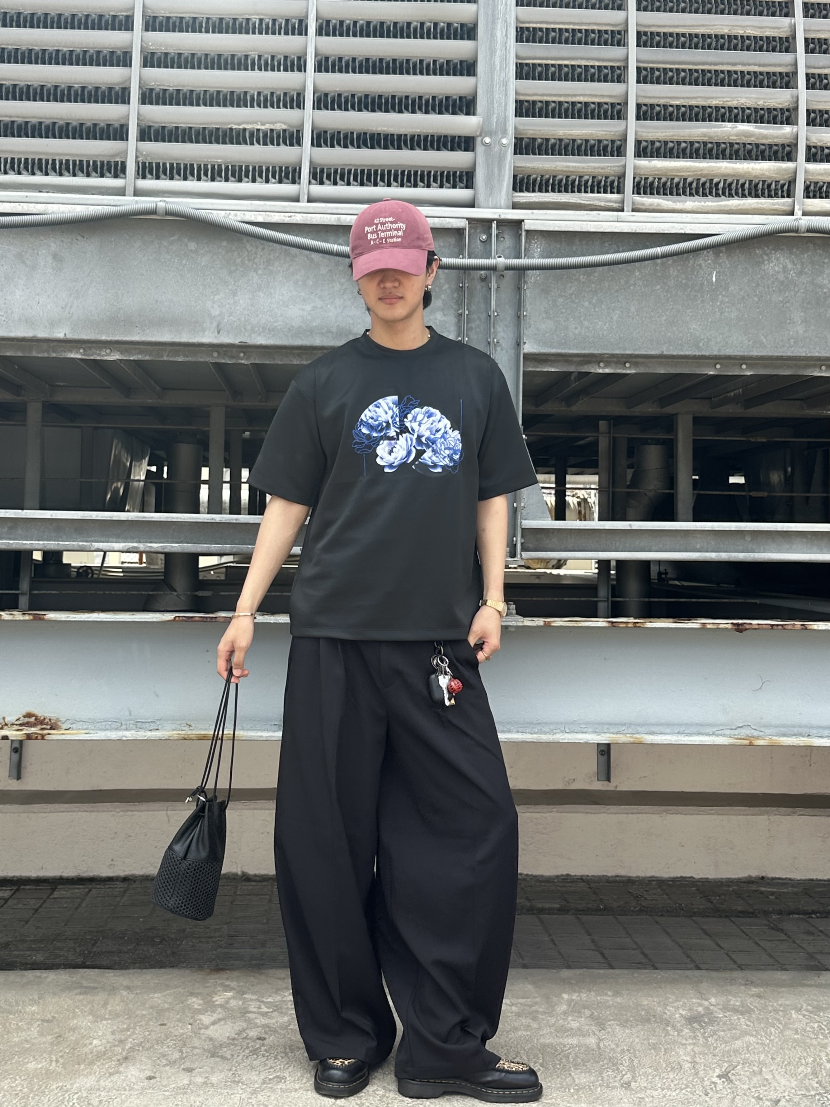 KOHEIさんの「tk.TAKEO KIKUCHI｜バギースラックス」を使ったコーディネート