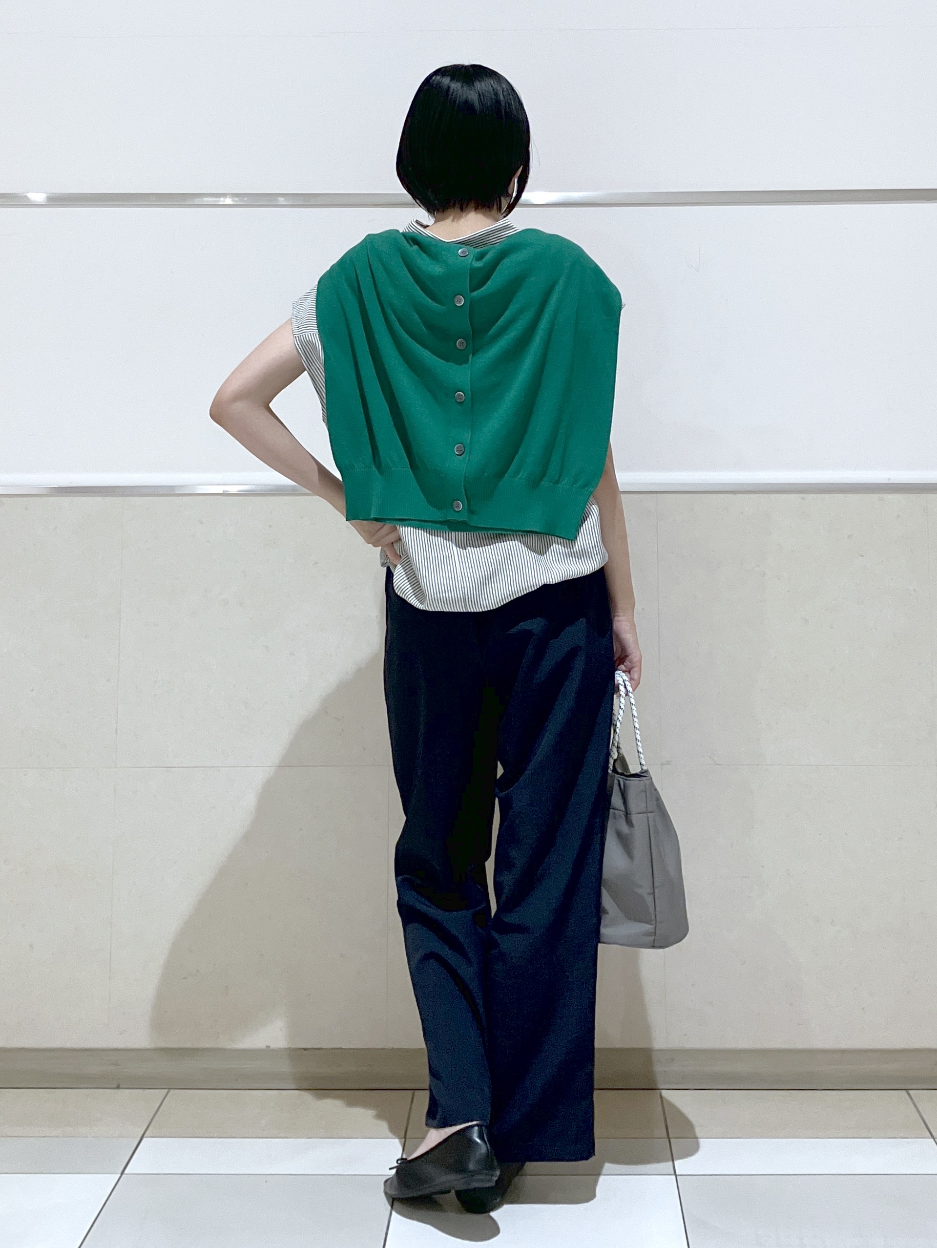eriko さんの「Dessin｜リネンブレンド フレンチスリーブドロストシャツ」を使ったコーディネート