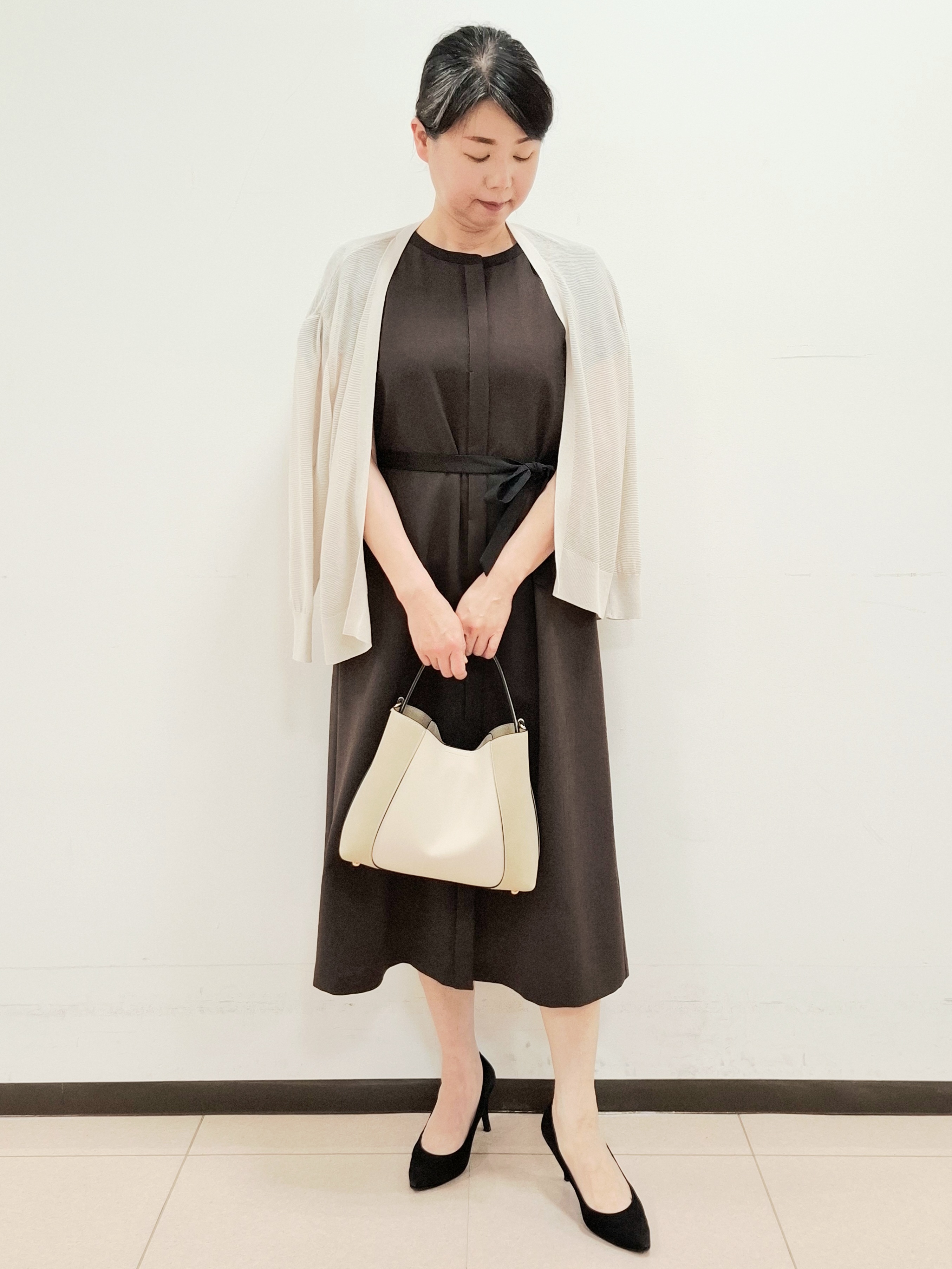 ねぎさんの「UNTITLED｜【接触冷感/UVカット/イージーケア】配色ラインワンピース」を使ったコーディネート