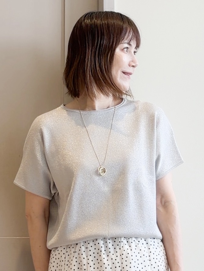 yamakoさんの「grove｜【シリーズ累計36万枚！名品ニット】やわらかドライタッチ ドルマンニット」を使ったコーディネート