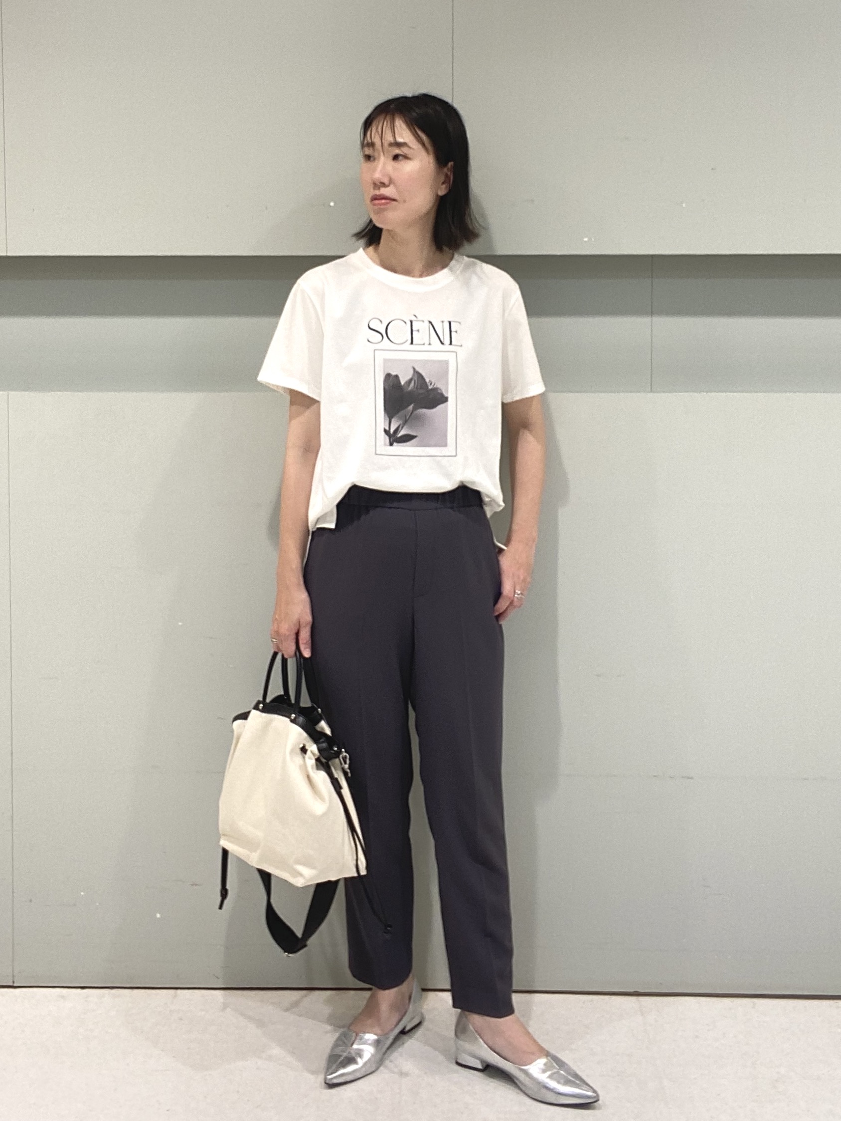 hitomiさんの「UNTITLED｜【ロゴ/プリント】グラフィックTシャツ」を使ったコーディネート