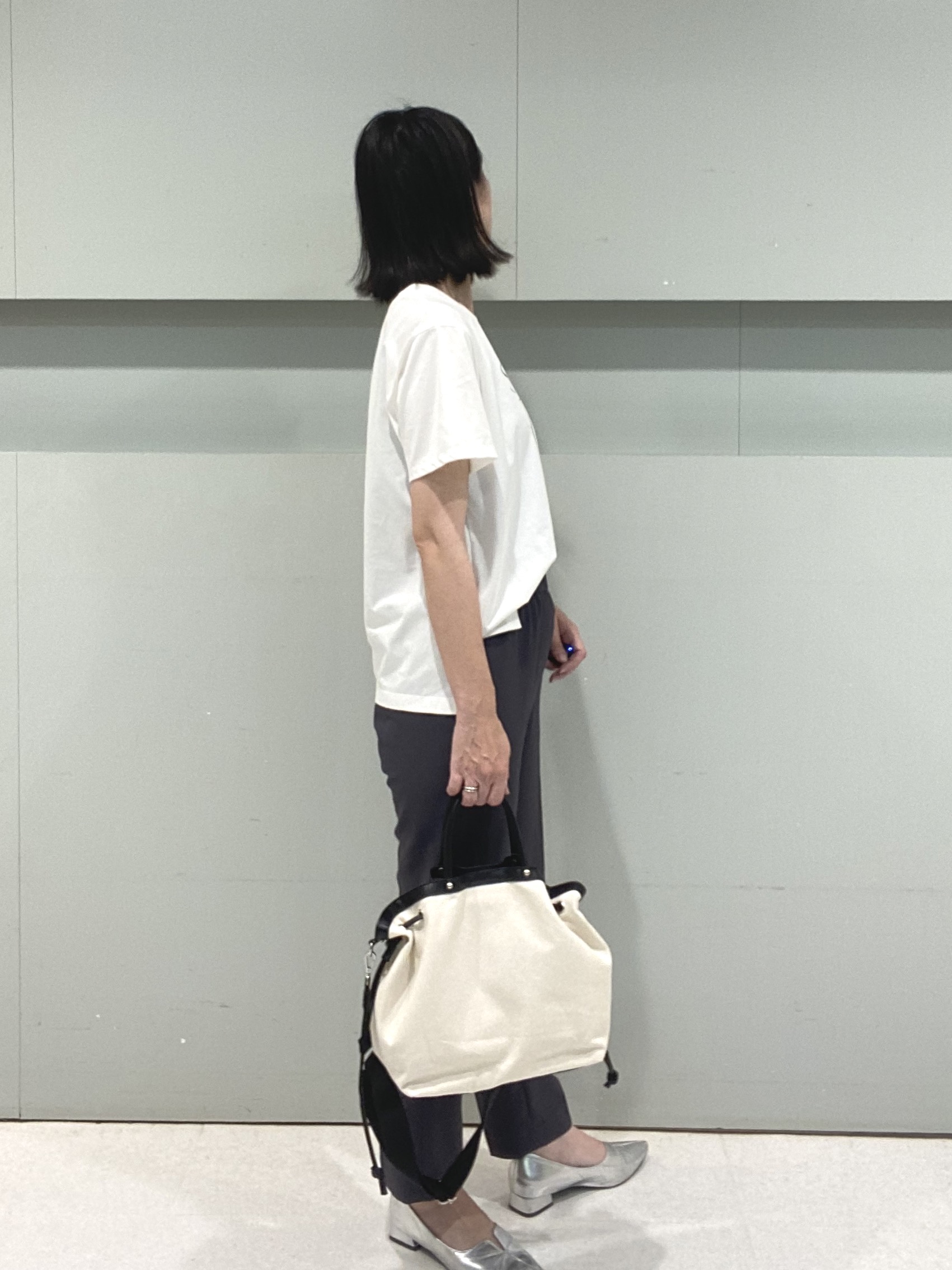 hitomiさんの「UNTITLED｜【ロゴ/プリント】グラフィックTシャツ」を使ったコーディネート