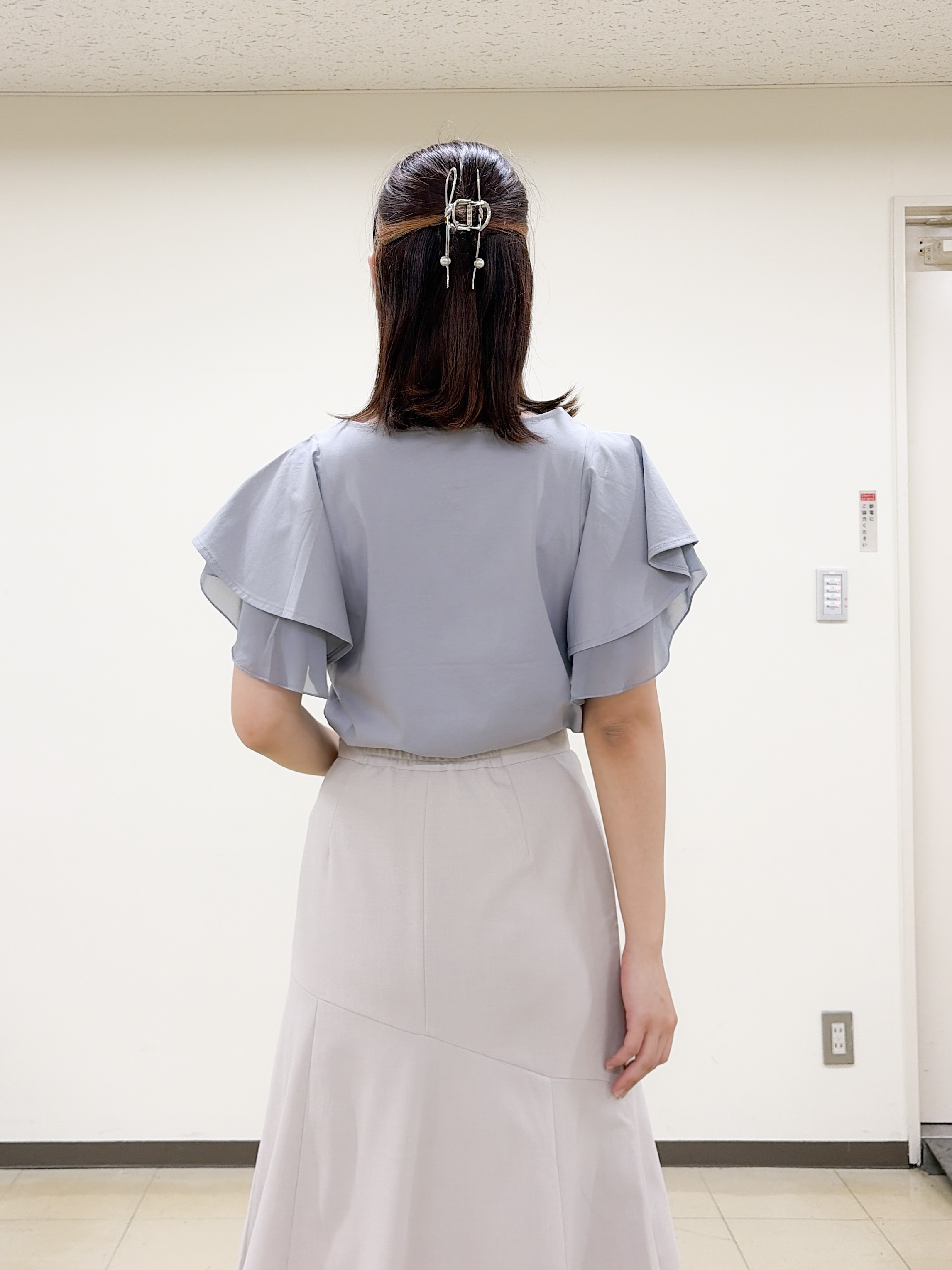 yurinaさんの「index｜【接触冷感／UVケア】シフォンフリルドッキングトップス《洗濯機OK》」を使ったコーディネート