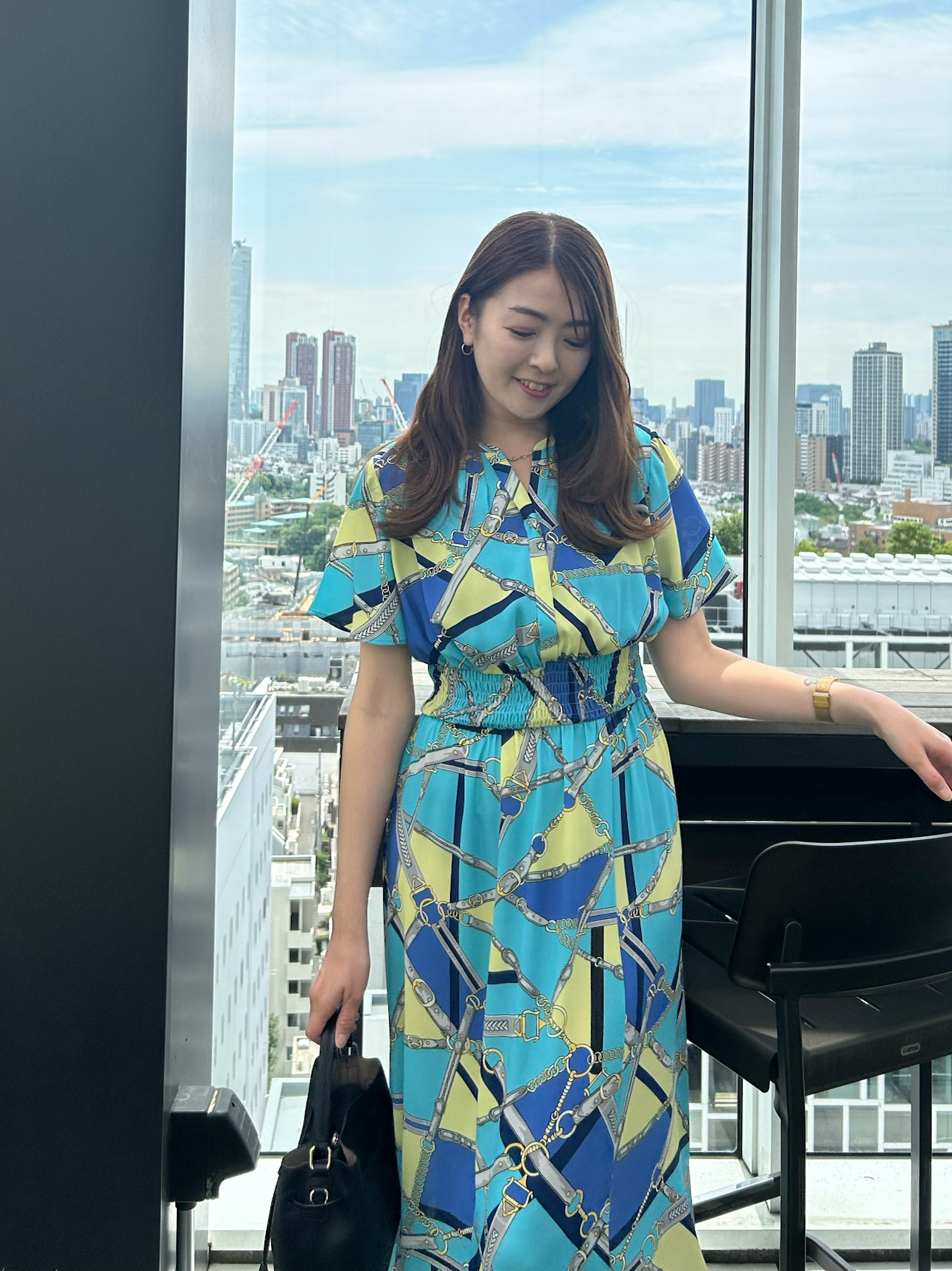 hayaseさんの「COUP DE CHANCE｜【手洗い可】スカーフ柄ワンピース」を使ったコーディネート