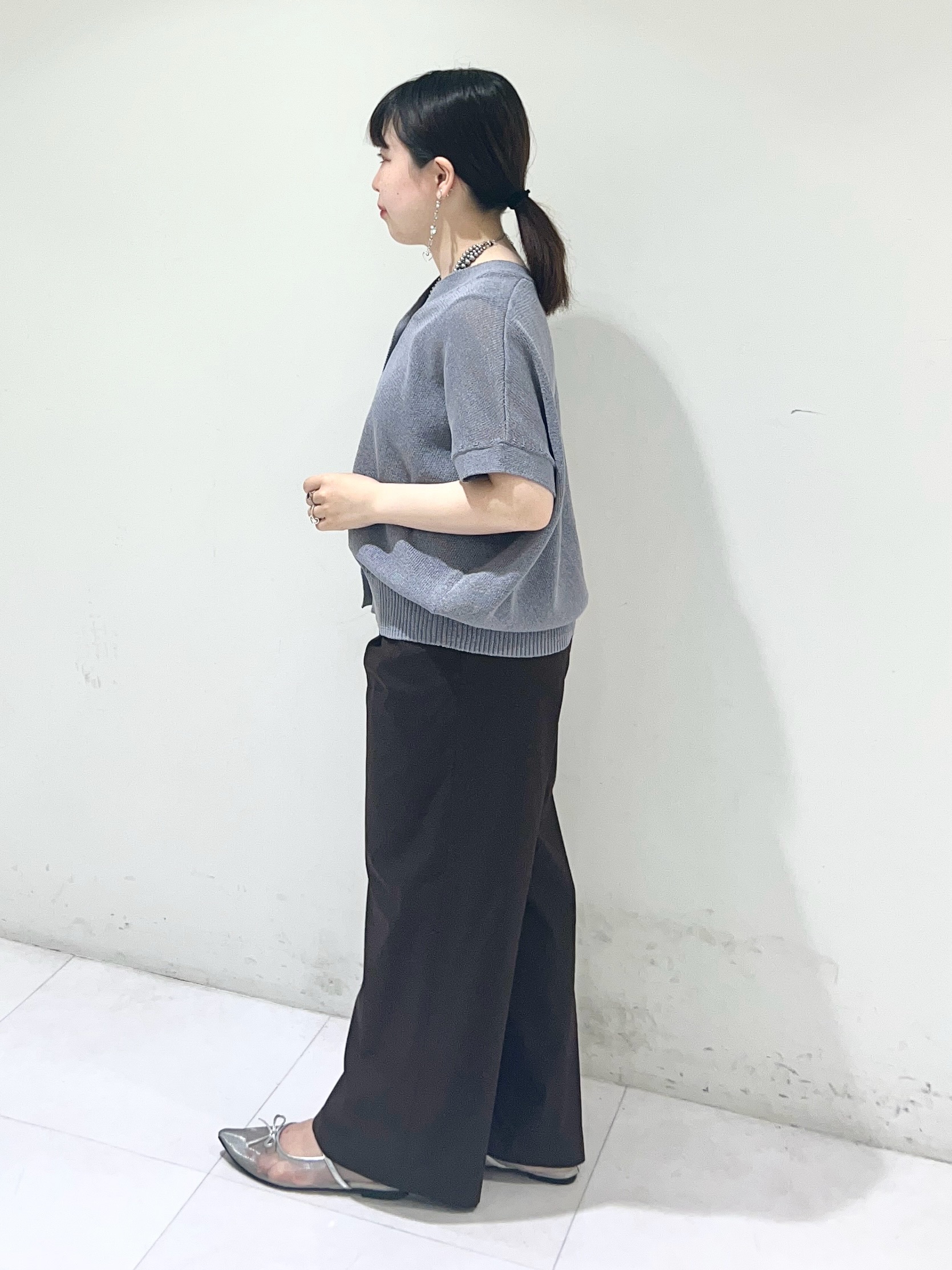 Mitsukiさんの「UNTITLED｜【洗える/清涼感】ドライタッチスリーブレスカーディガン」を使ったコーディネート