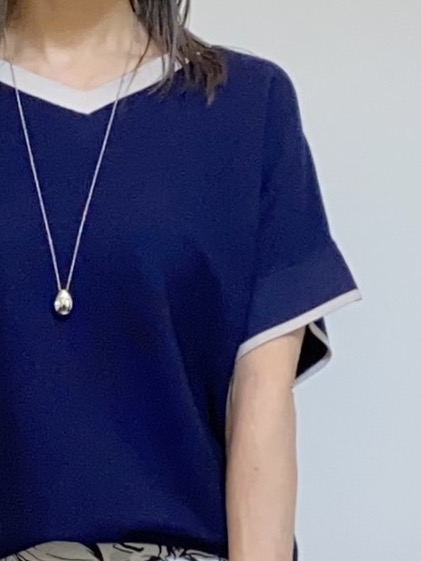 tomoさんの「UNTITLED｜【11色展開/体型カバー】前後2WAYフレンチスリーブニット」を使ったコーディネート