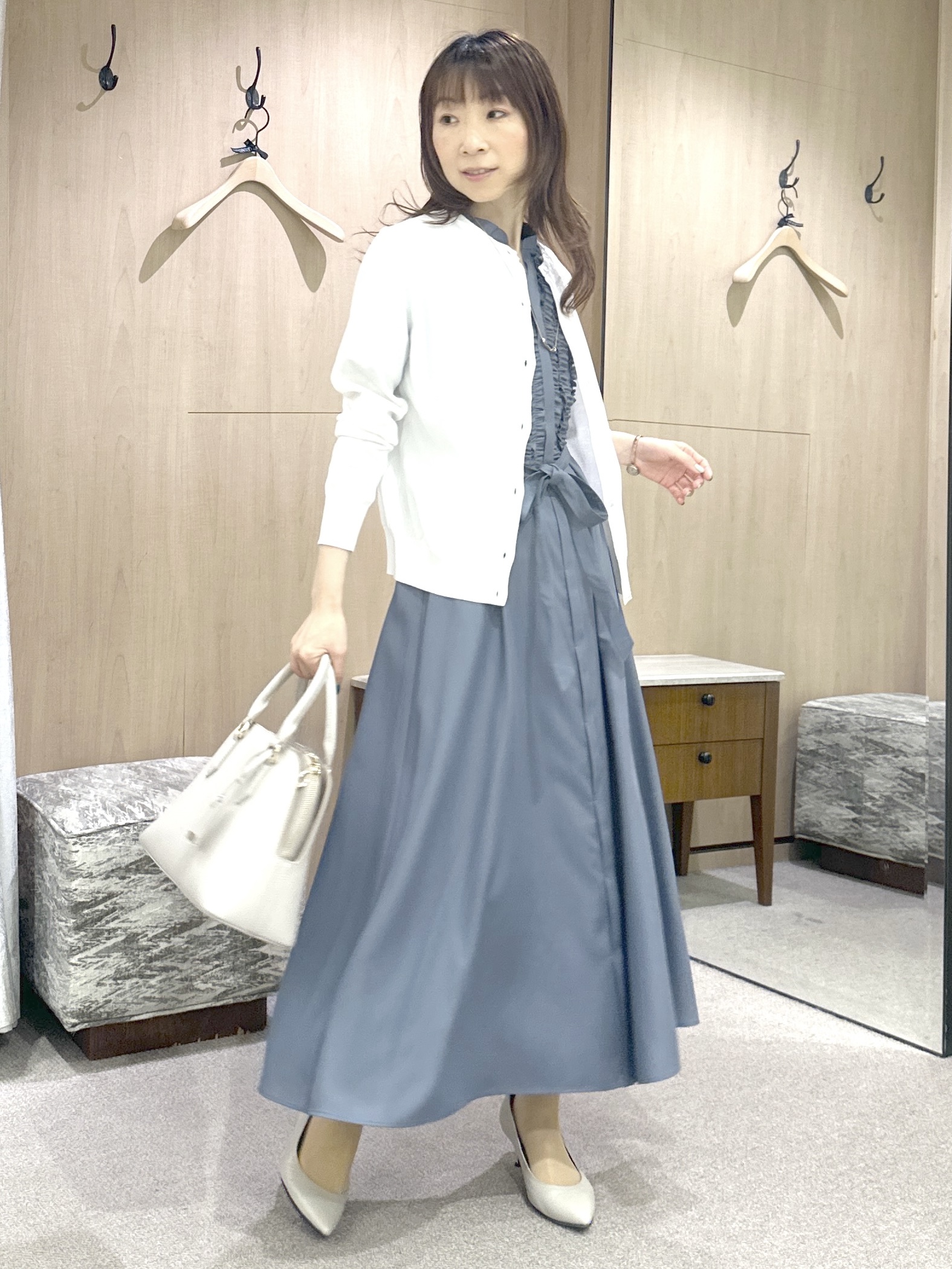 Miwaさんの「UNTITLED｜◆【9色展開/アンサンブル可】コットンクルーネックカーディガン」を使ったコーディネート