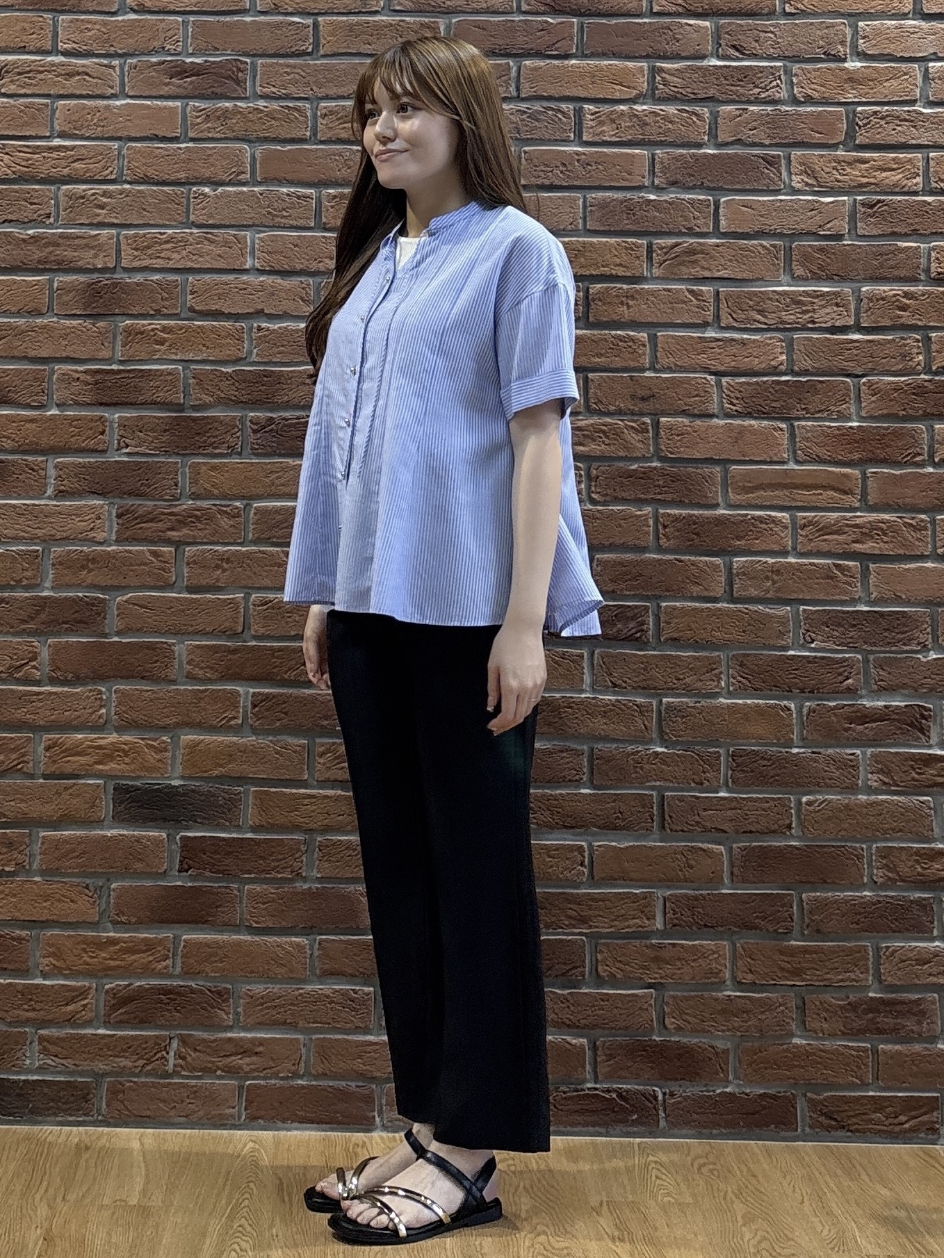sayaさんの「grove｜【洗濯機OK】さらっと軽やか、フレアシャツ」を使ったコーディネート