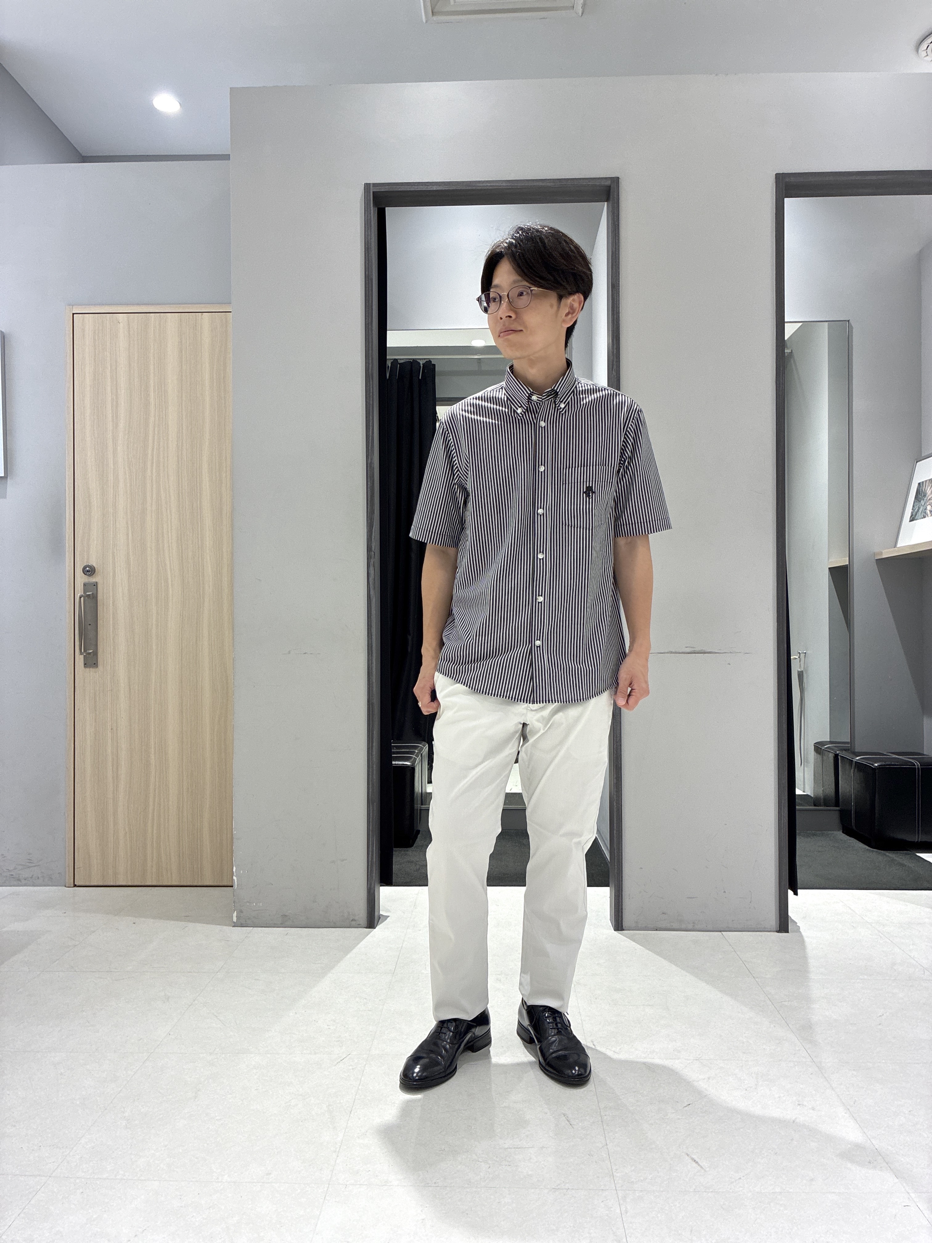 わいずみさんの「TAKEO KIKUCHI｜【抗菌防臭】COOL DOTS（R）ドビープリント ジャケット」を使ったコーディネート