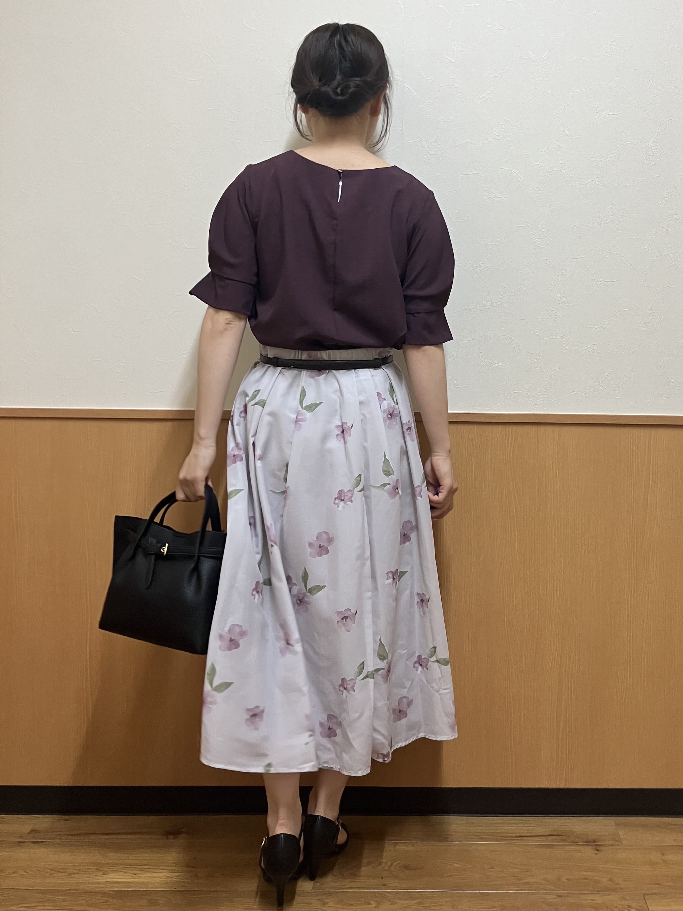 MAYUKIさんの「index｜【接触冷感／吸水速乾】タックパフスリーブブラウス《防シワ／洗濯機OK／XS～3L／8col》」を使ったコーディネート