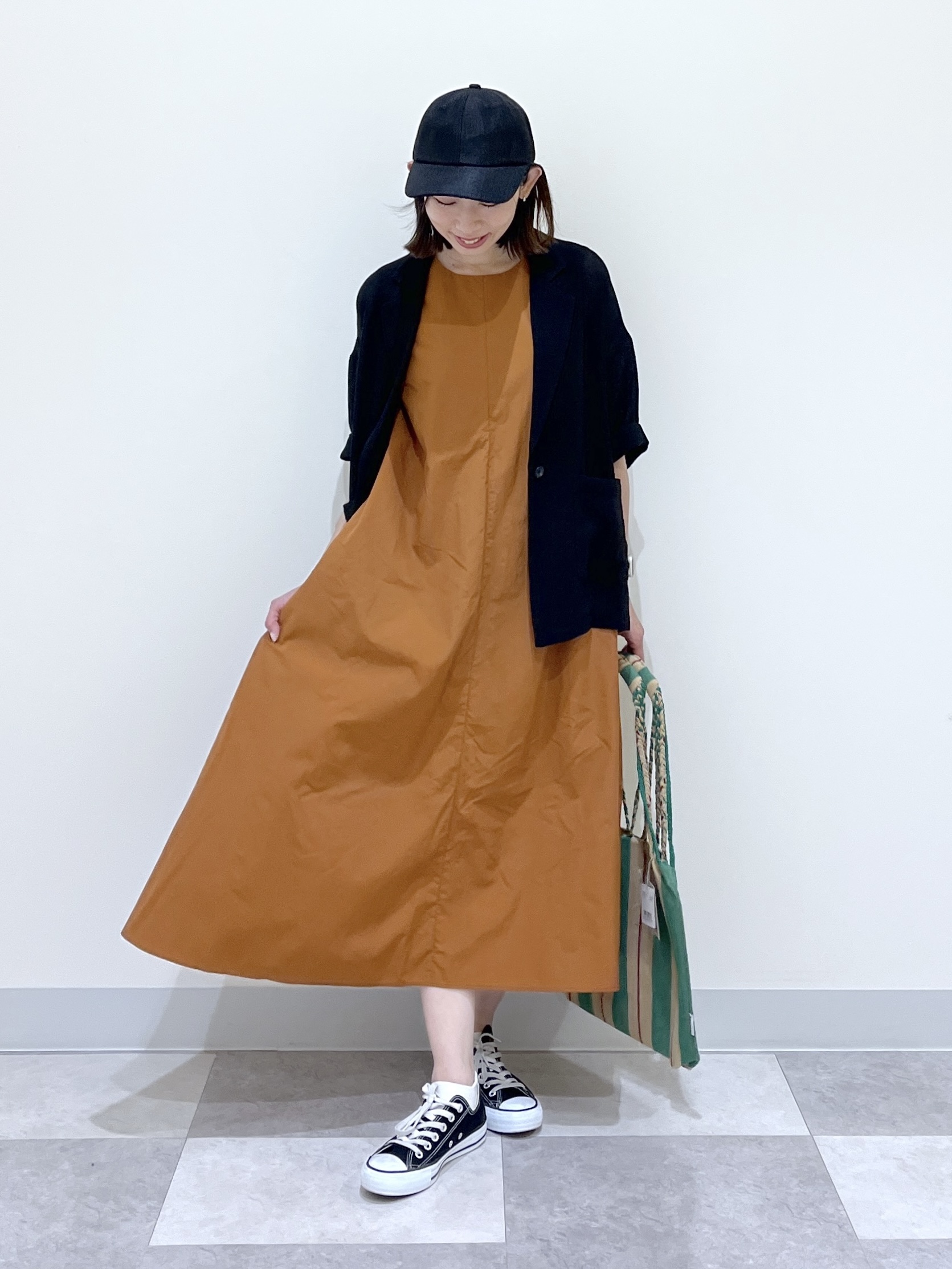 canaさんの「Dessin｜【撥水】Aラインナイロンワンピース」を使ったコーディネート