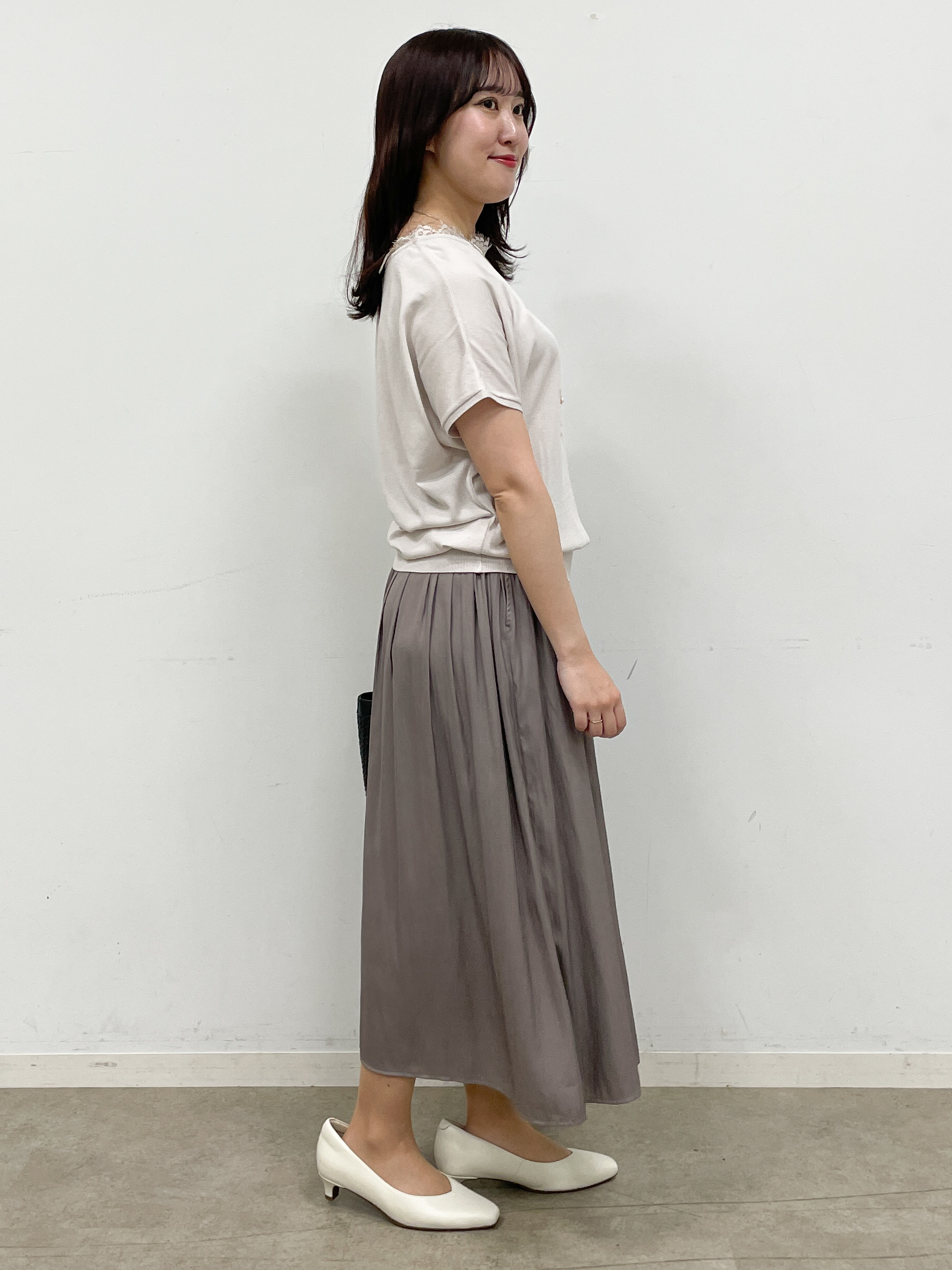 yukariさんの「Reflect｜【二の腕カバー／手洗い可】ネックレース フレンチスリーブニット」を使ったコーディネート