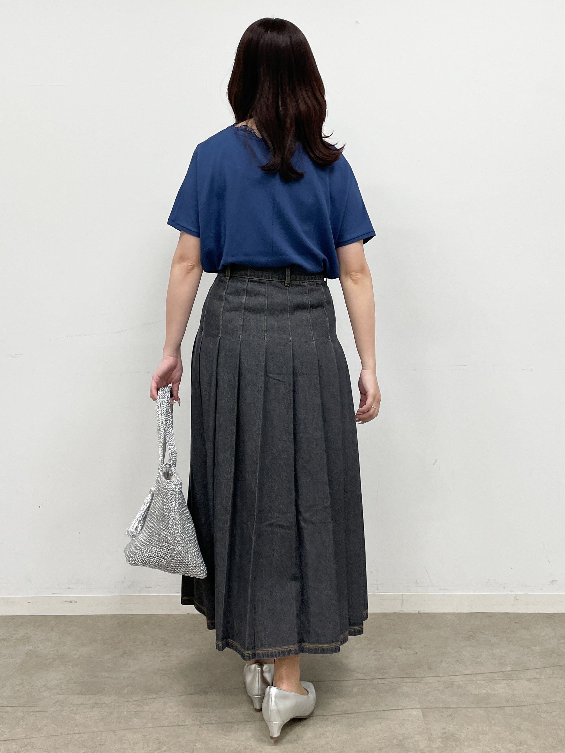 yukariさんの「Reflect｜【二の腕カバー／手洗い可】ネックレース フレンチスリーブニット」を使ったコーディネート