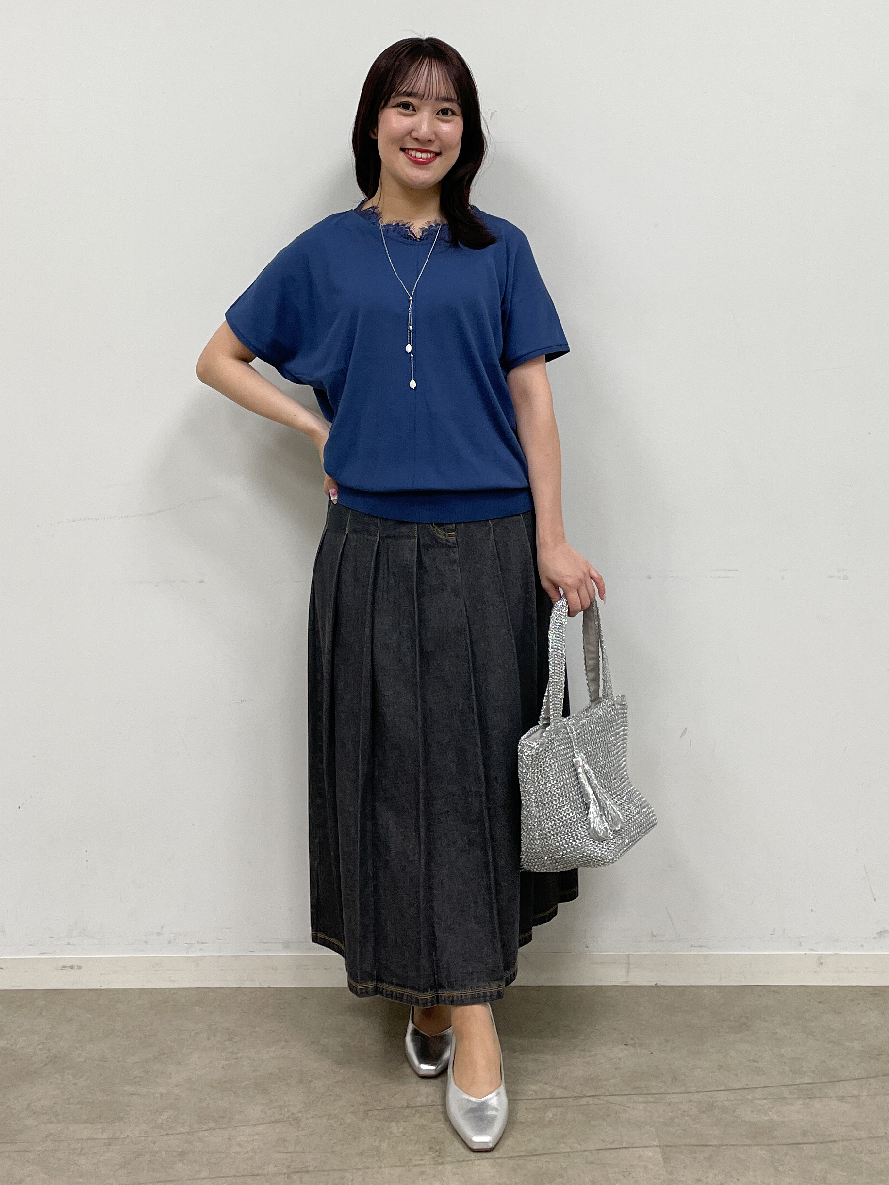 yukariさんの「Reflect｜【二の腕カバー／手洗い可】ネックレース フレンチスリーブニット」を使ったコーディネート