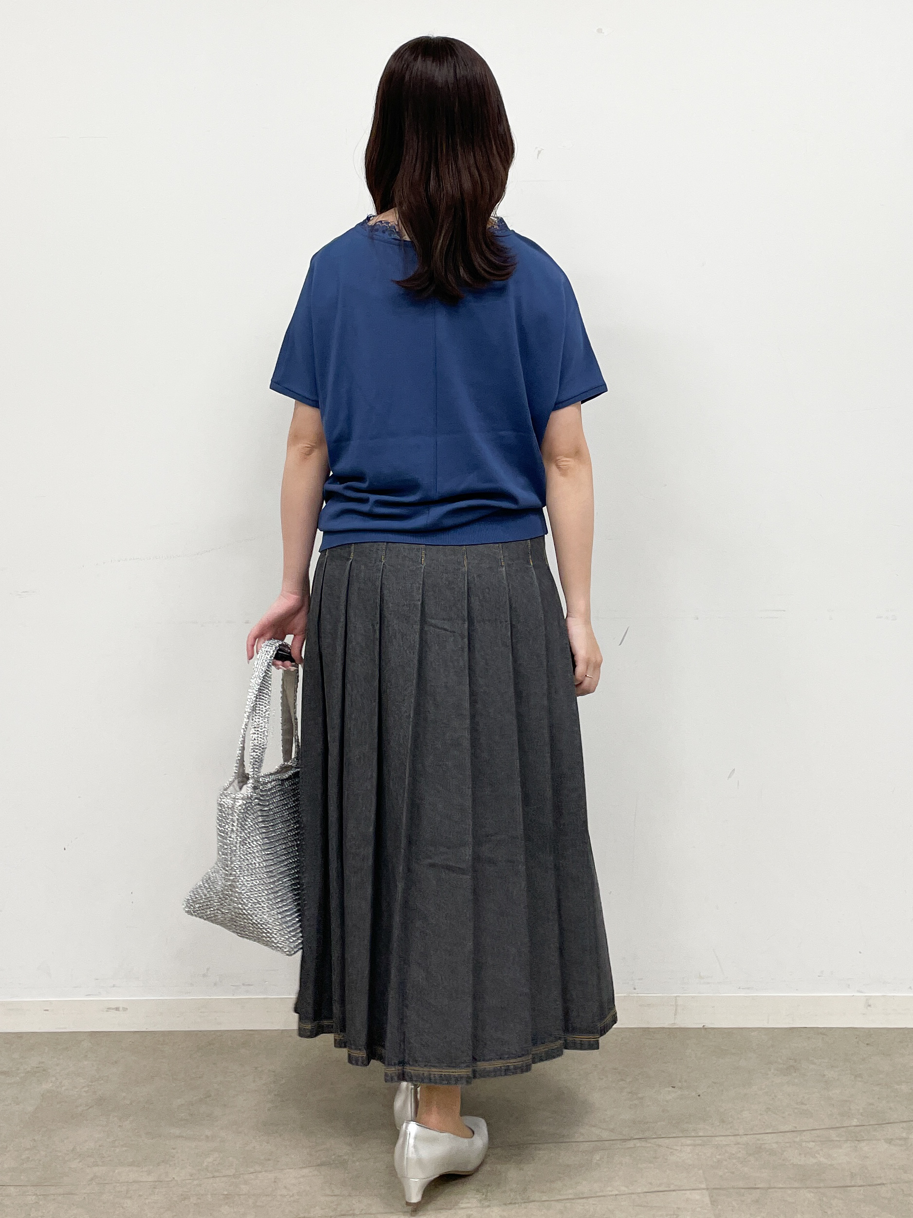 yukariさんの「Reflect｜【二の腕カバー／手洗い可】ネックレース フレンチスリーブニット」を使ったコーディネート
