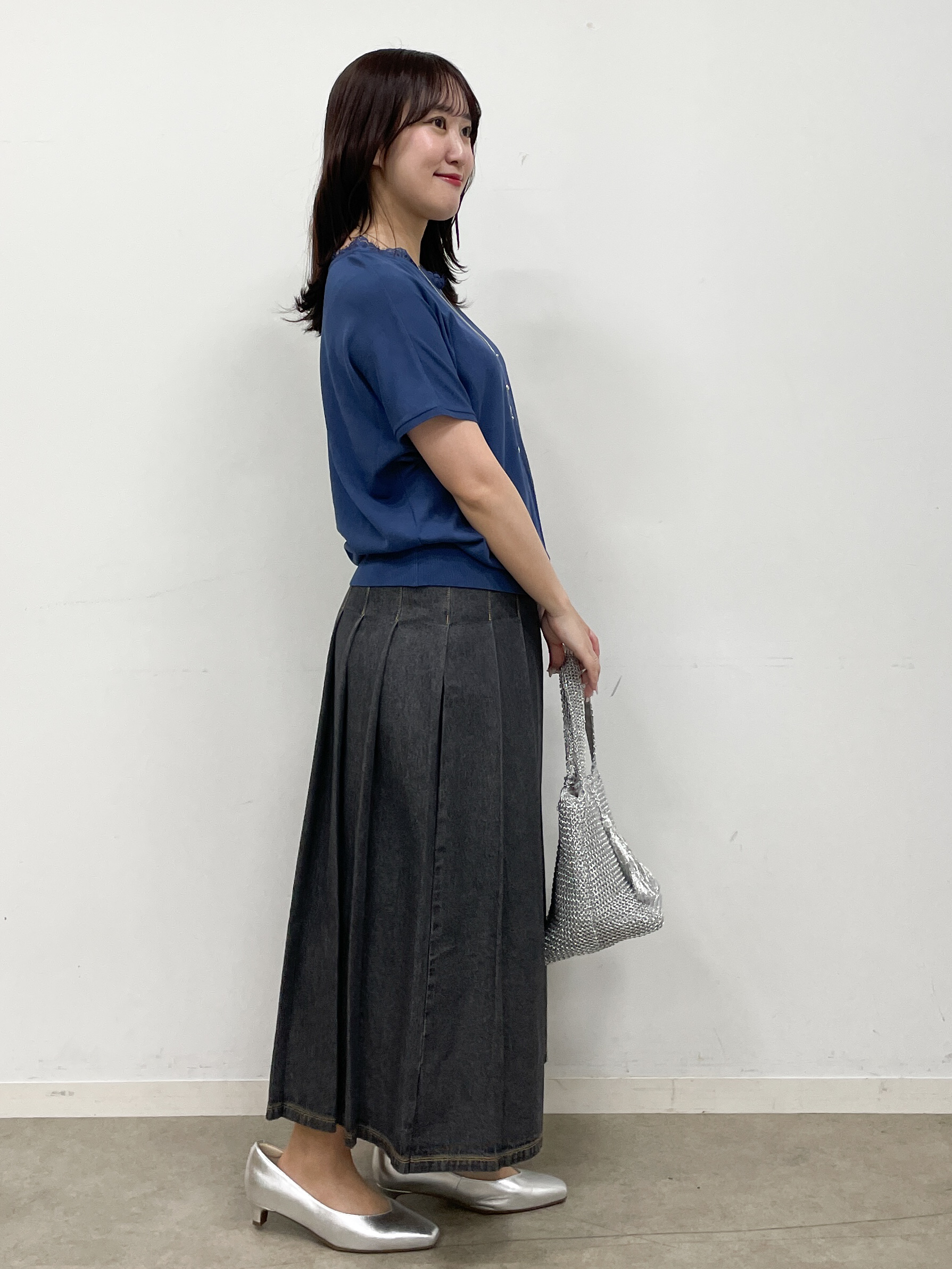 yukariさんの「Reflect｜【二の腕カバー／手洗い可】ネックレース フレンチスリーブニット」を使ったコーディネート