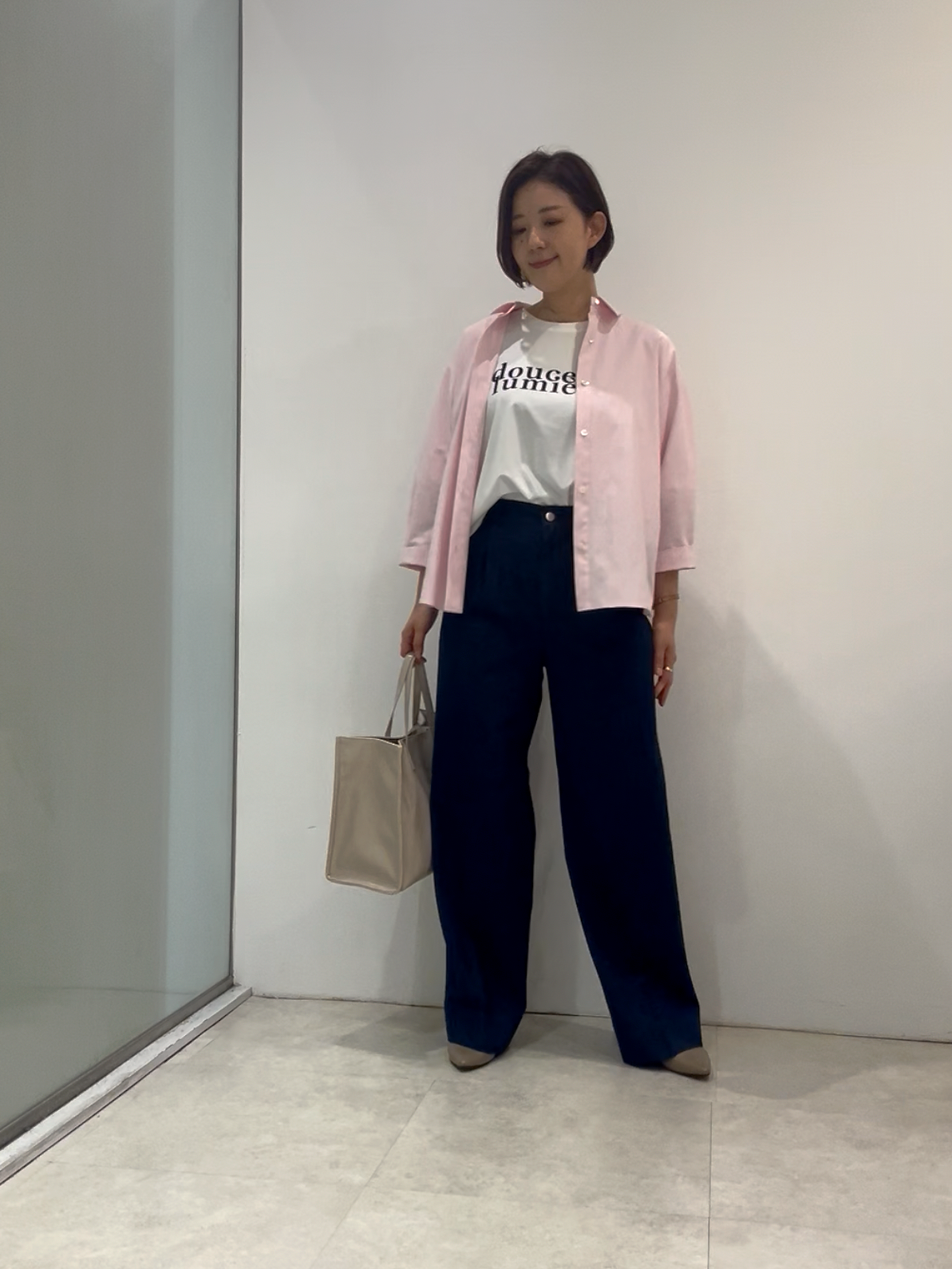 まどかさんの「UNTITLED｜【接触冷感/吸水速乾/UVカット】ドルマンスリーブシャツ」を使ったコーディネート